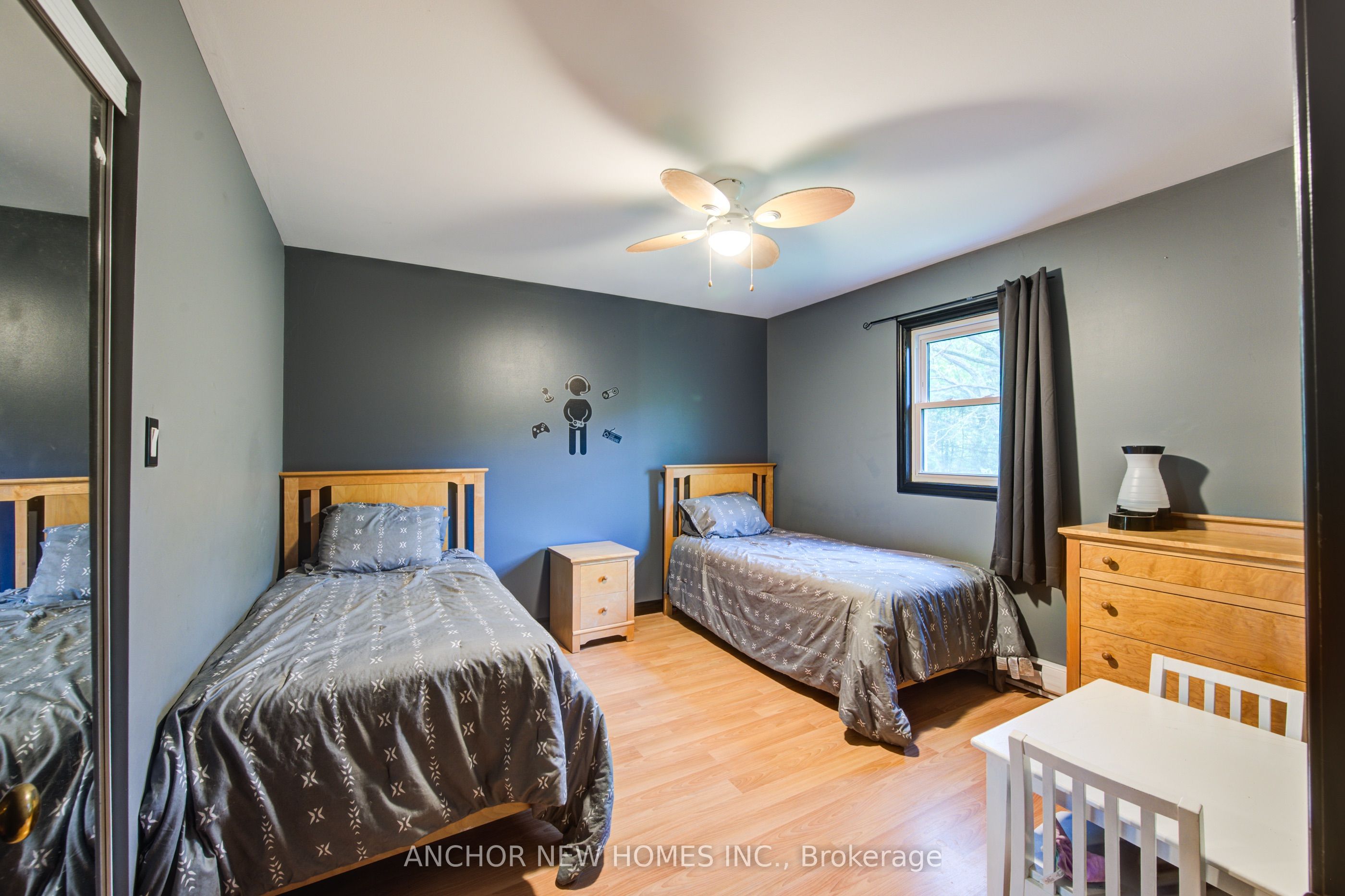 403137 Robinson Road Property Photo 26