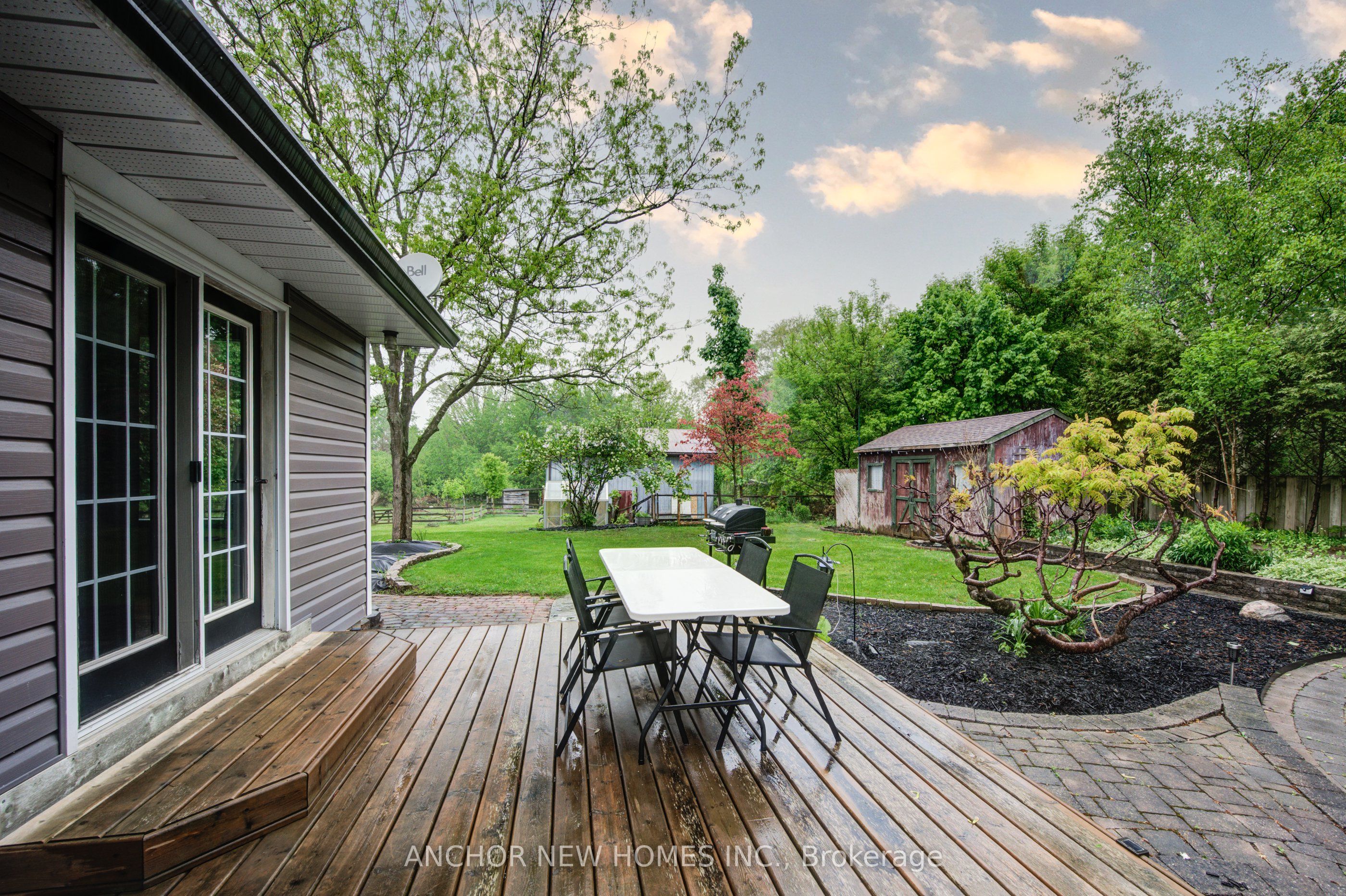 403137 Robinson Road Property Photo 40