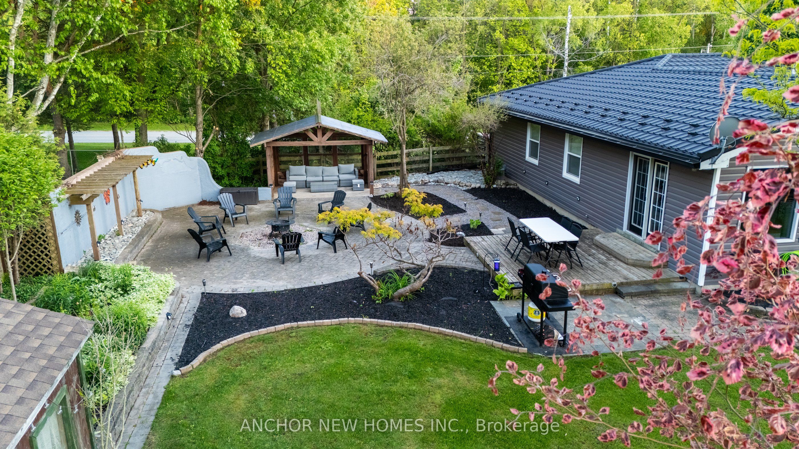 403137 Robinson Road Property Photo 43
