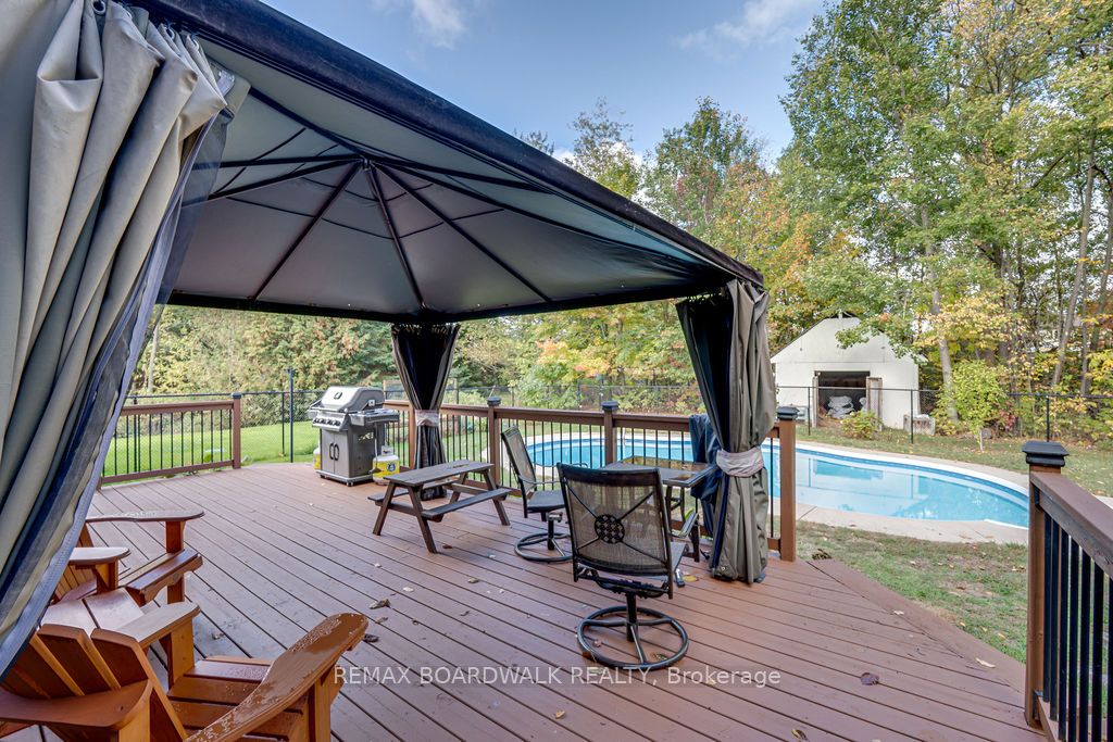 7089 Bush Drive Property Photo 48