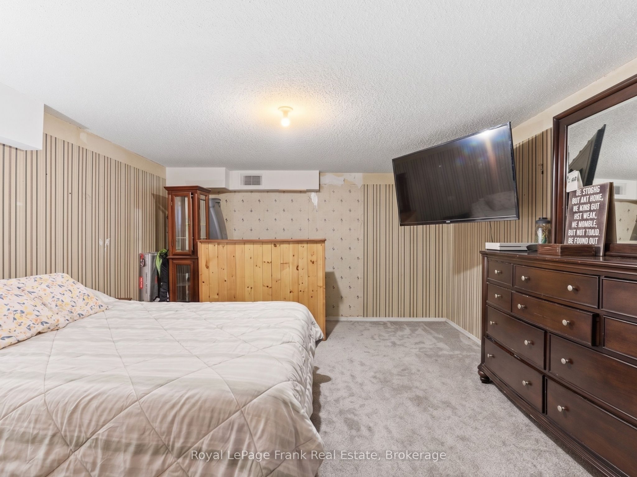241 Bellevue Drive Property Photo 23