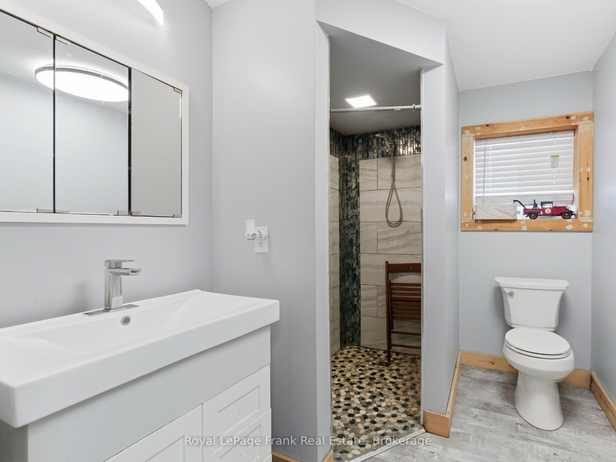 241 Bellevue Drive Property Photo 40