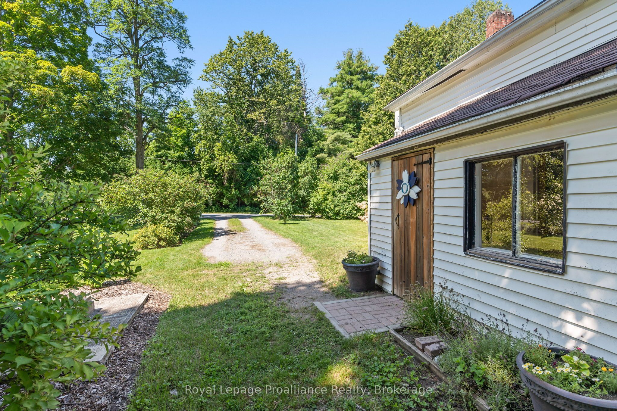 211 Alexander Road Property Photo 37