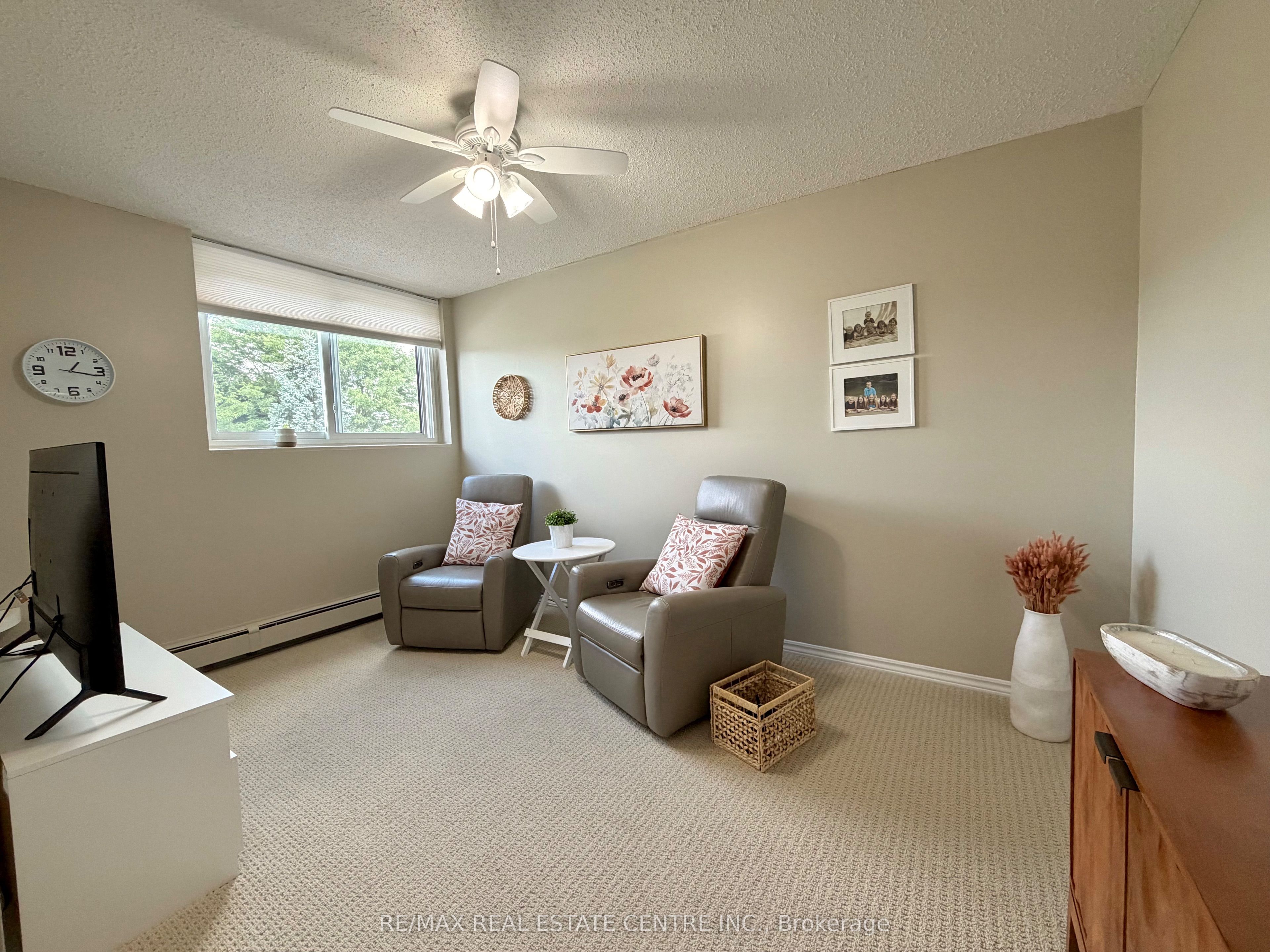 944 Caledonian View 301 Property Photo 19