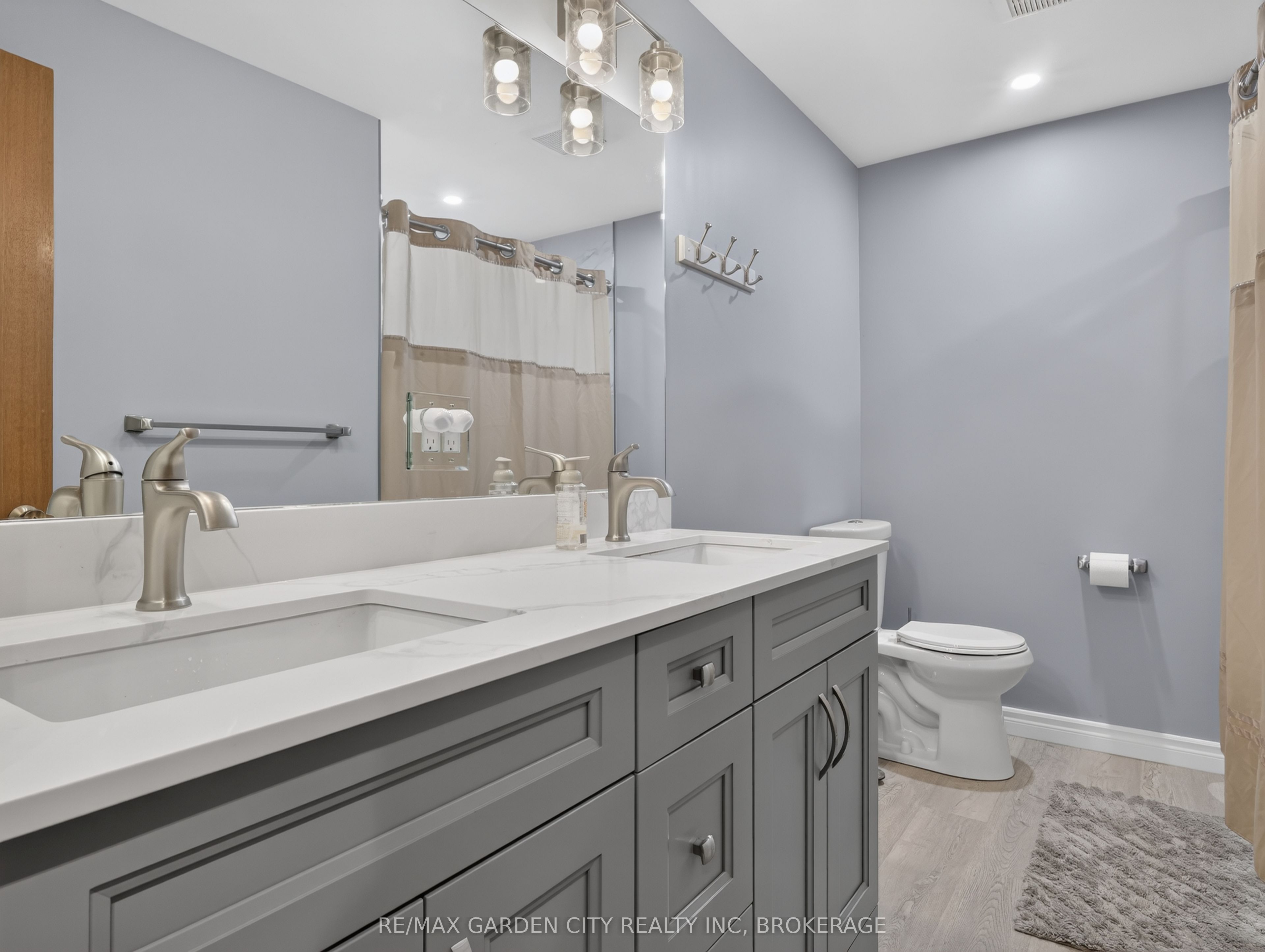 19 Black Knight Road Property Photo 10