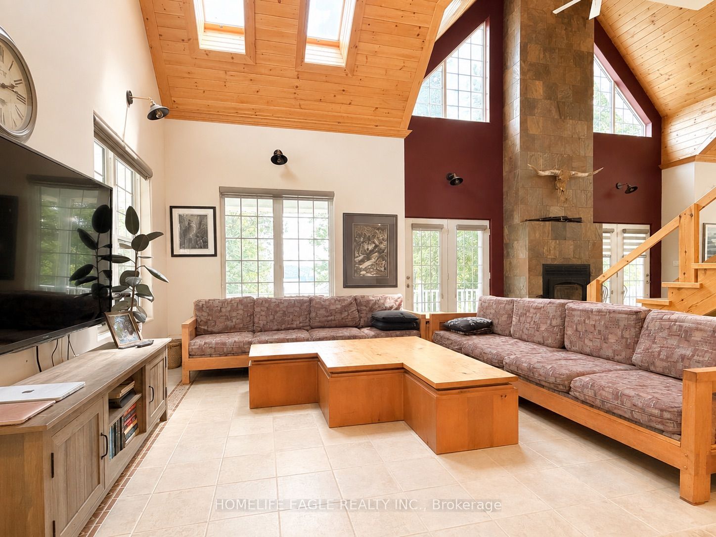 3 Northshore Drive Property Photo 10