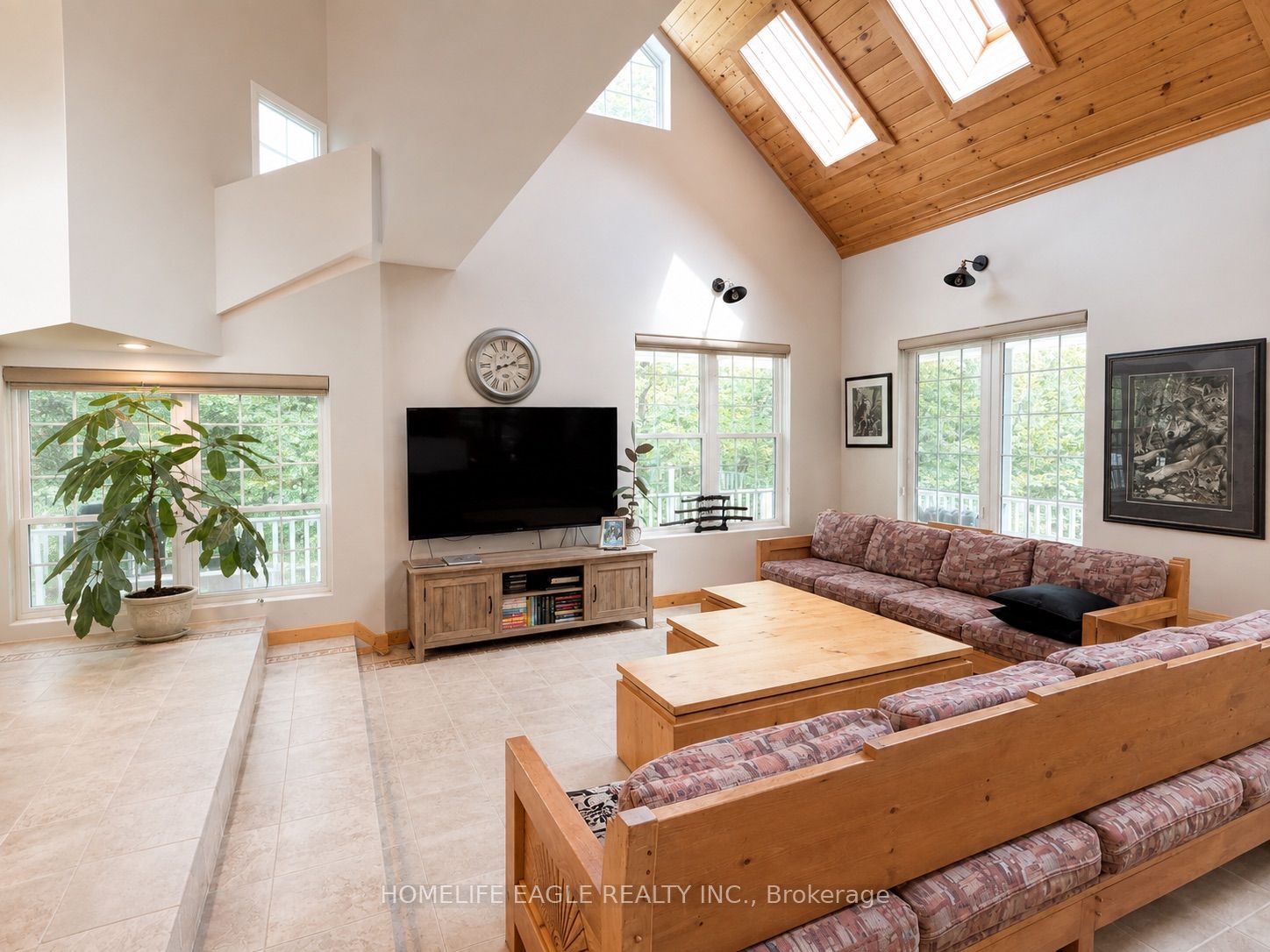 3 Northshore Drive Property Photo 11
