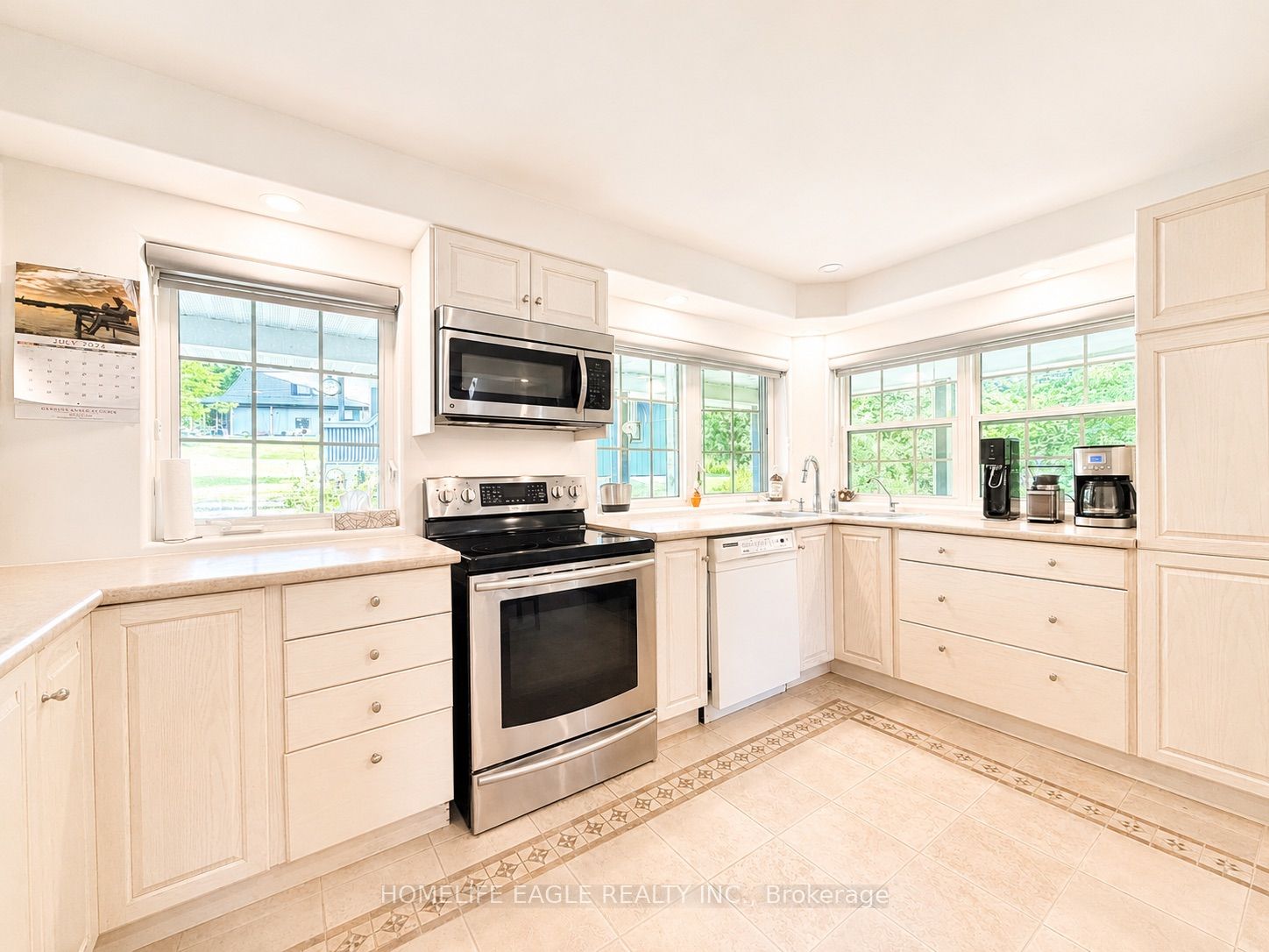 3 Northshore Drive Property Photo 17