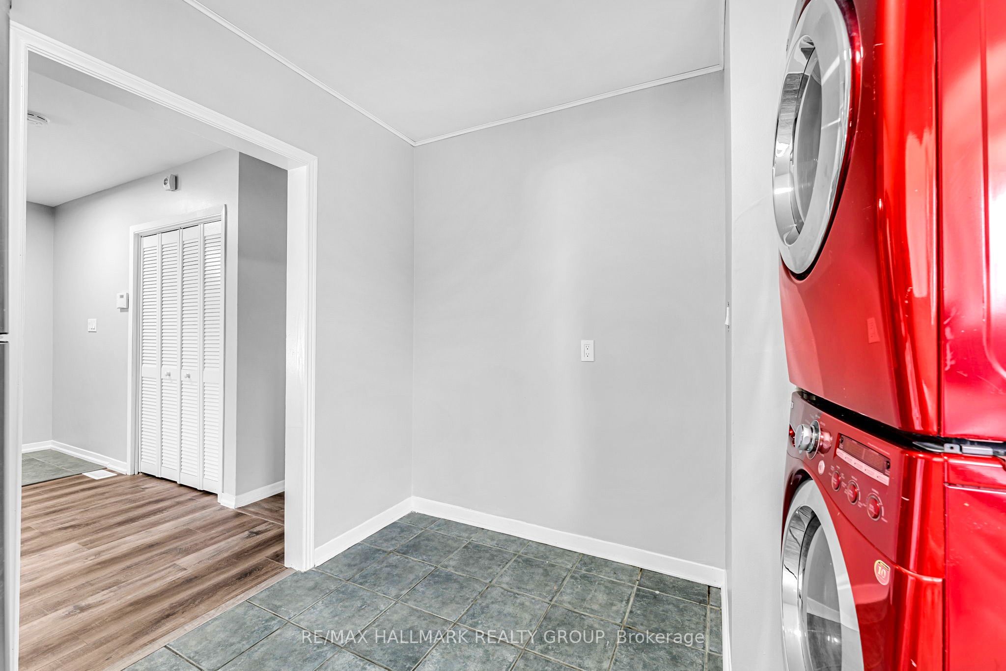 75 Briscoe Street Property Photo 12
