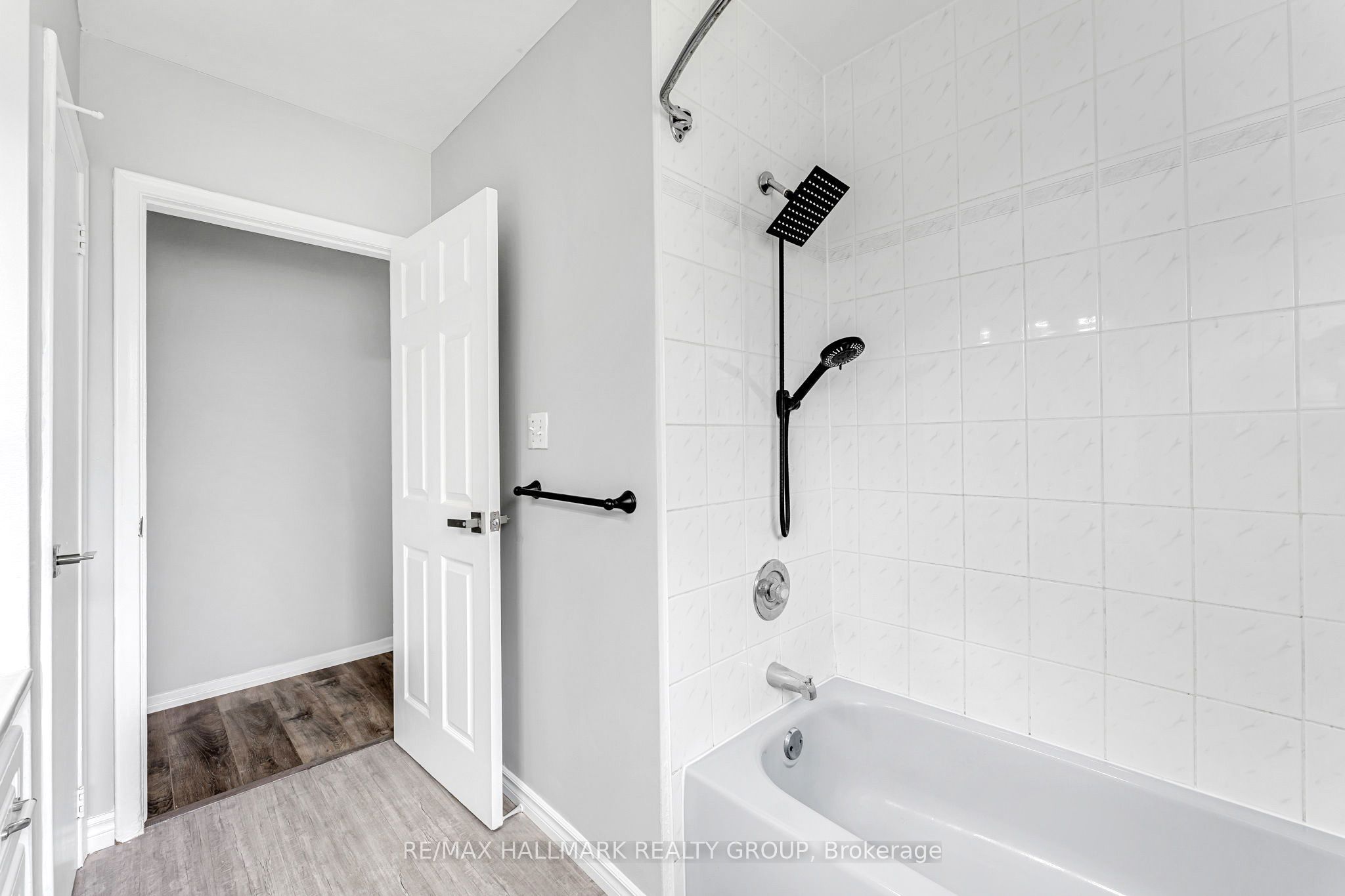 75 Briscoe Street Property Photo 16