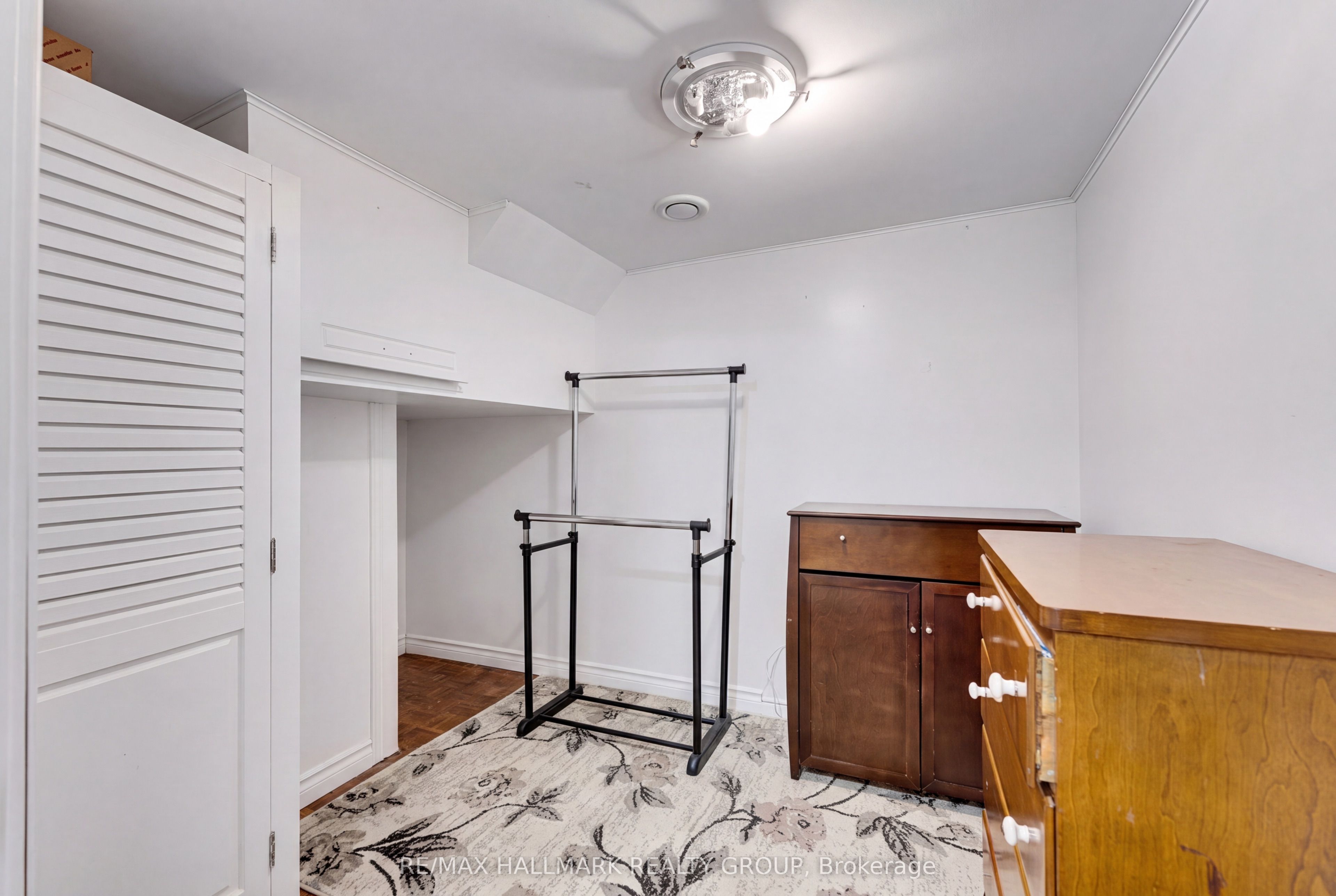 75 Briscoe Street Property Photo 32