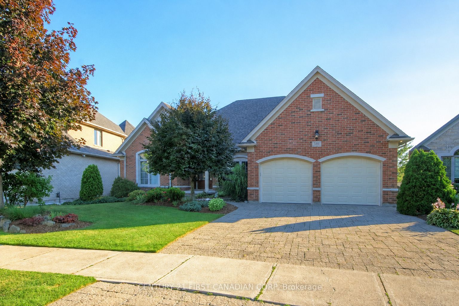 581 Plane Tree Drive Property Photo 2