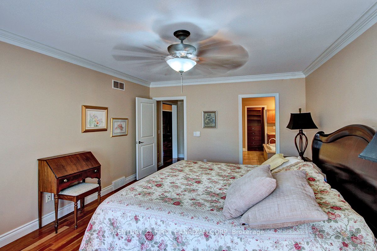 581 Plane Tree Drive Property Photo 22