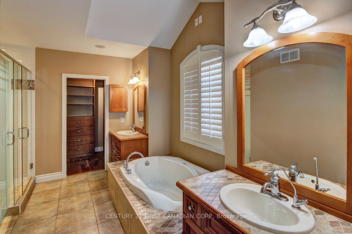581 Plane Tree Drive Property Photo 23