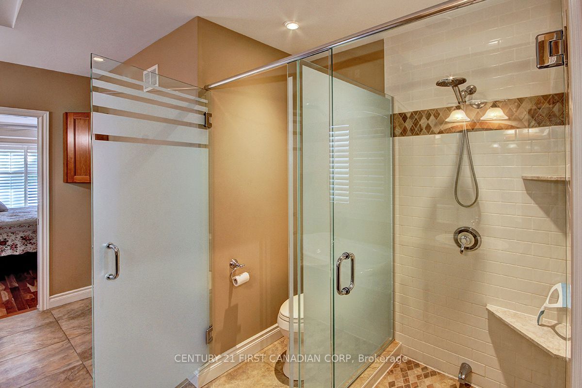 581 Plane Tree Drive Property Photo 24