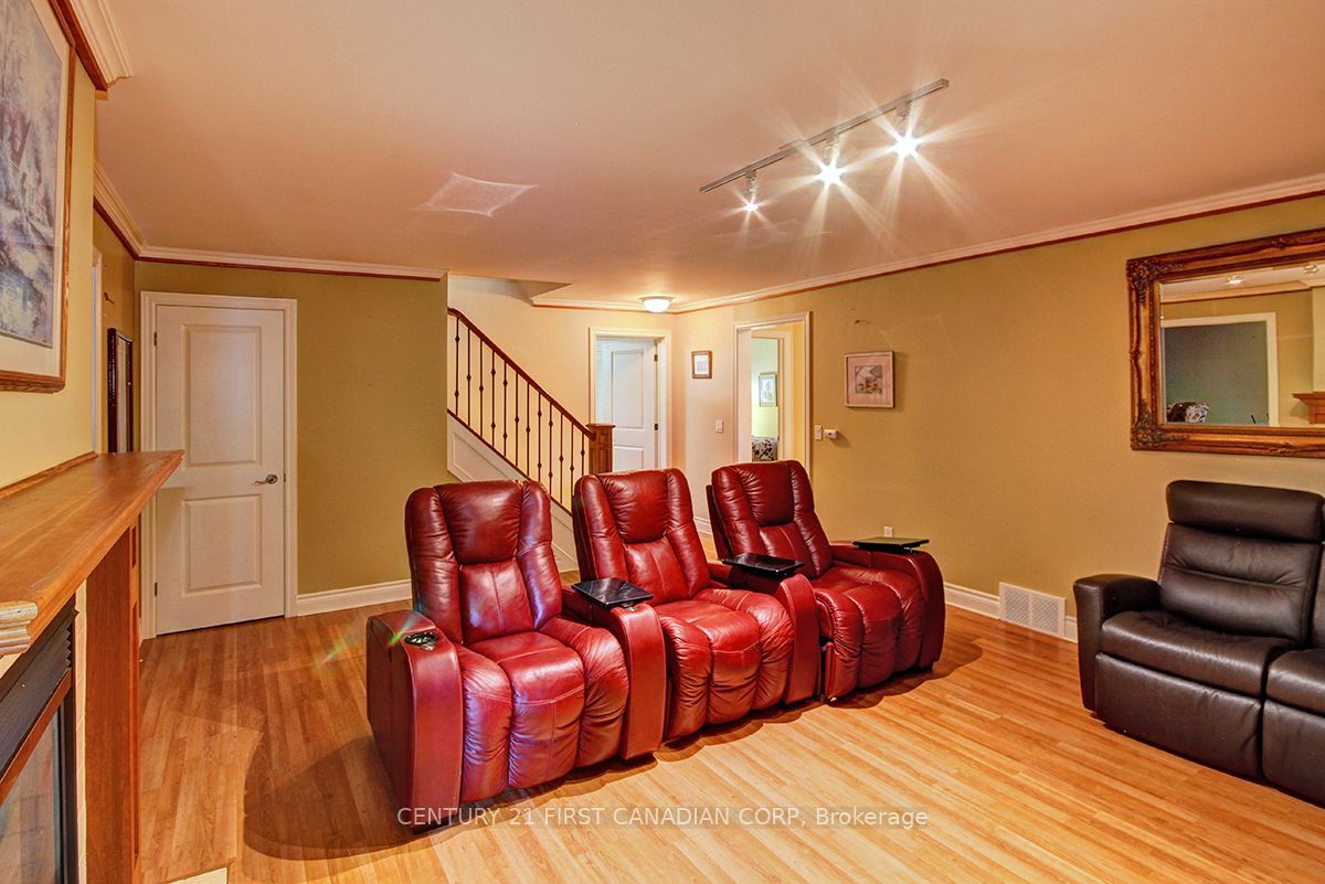 581 Plane Tree Drive Property Photo 29