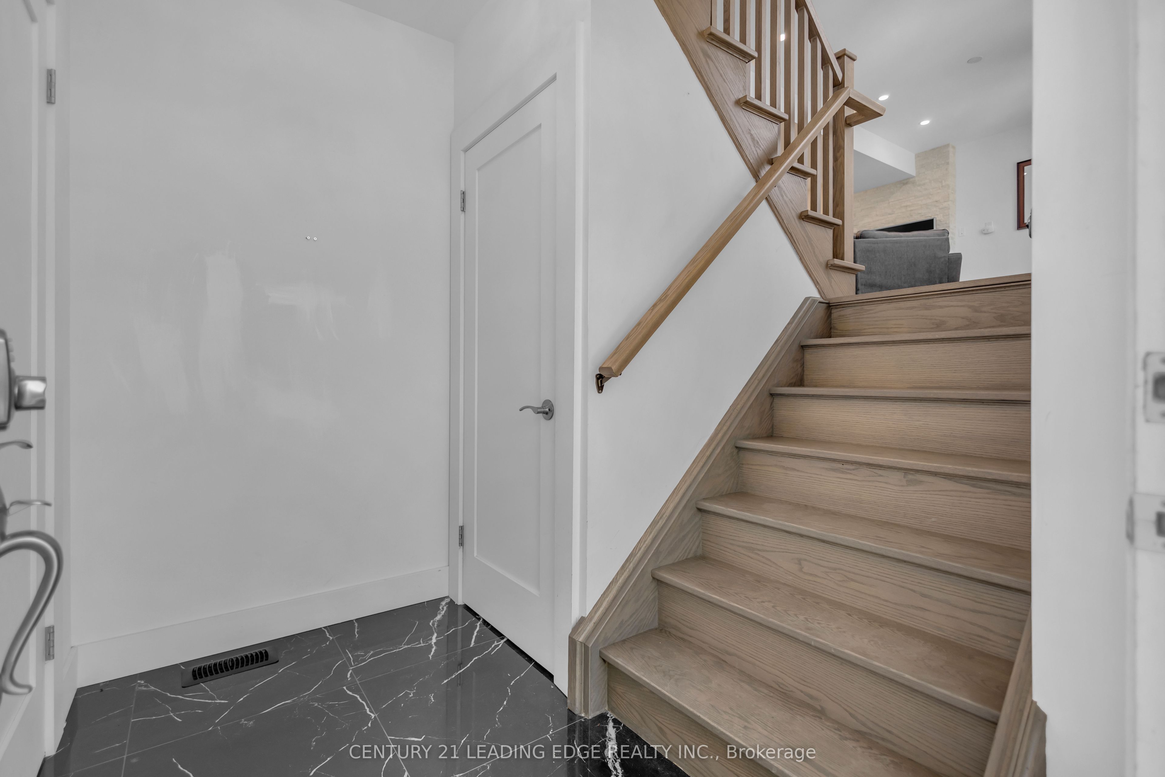 67 Bradley Street Property Photo 7