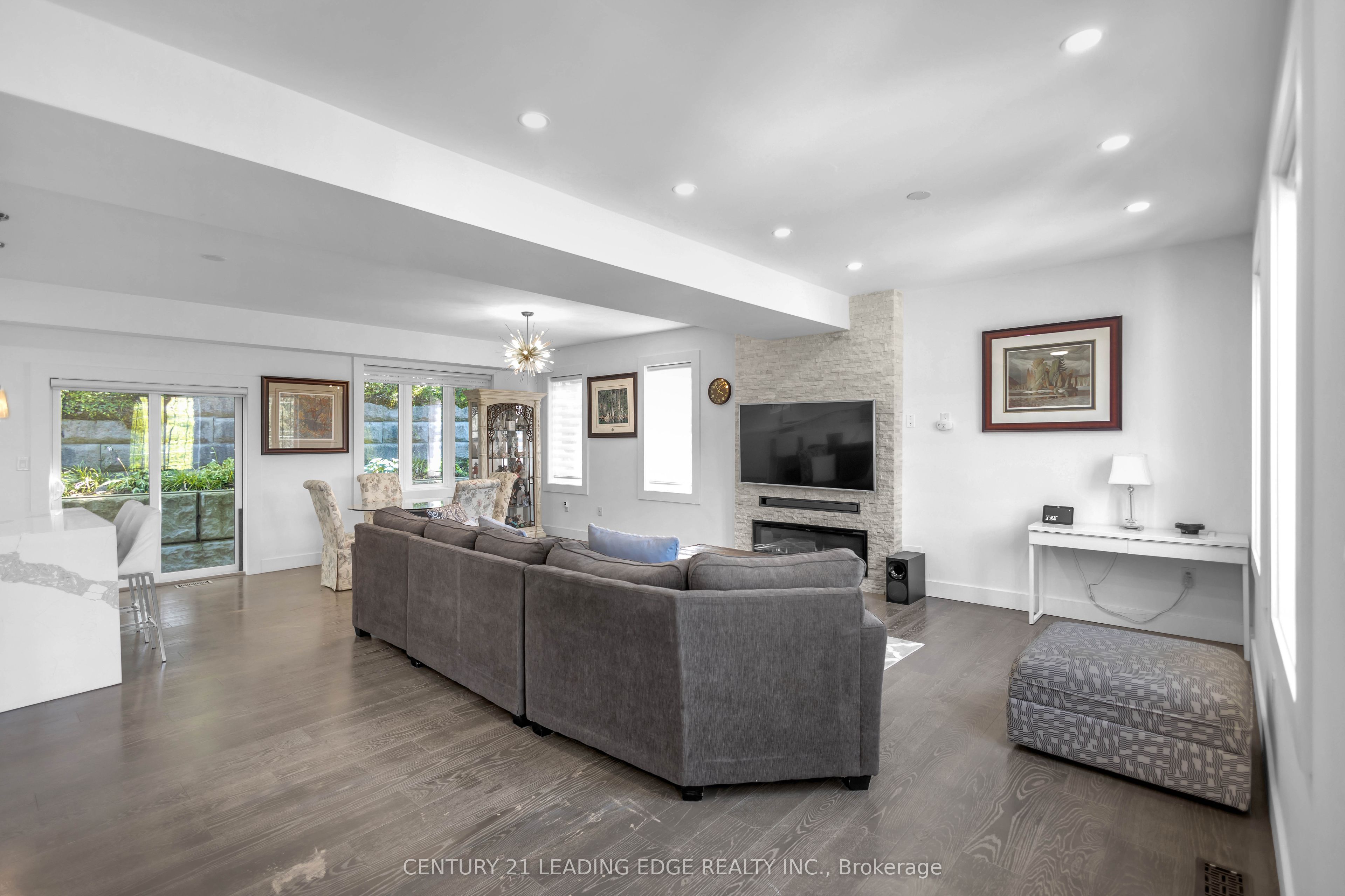 67 Bradley Street Property Photo 9