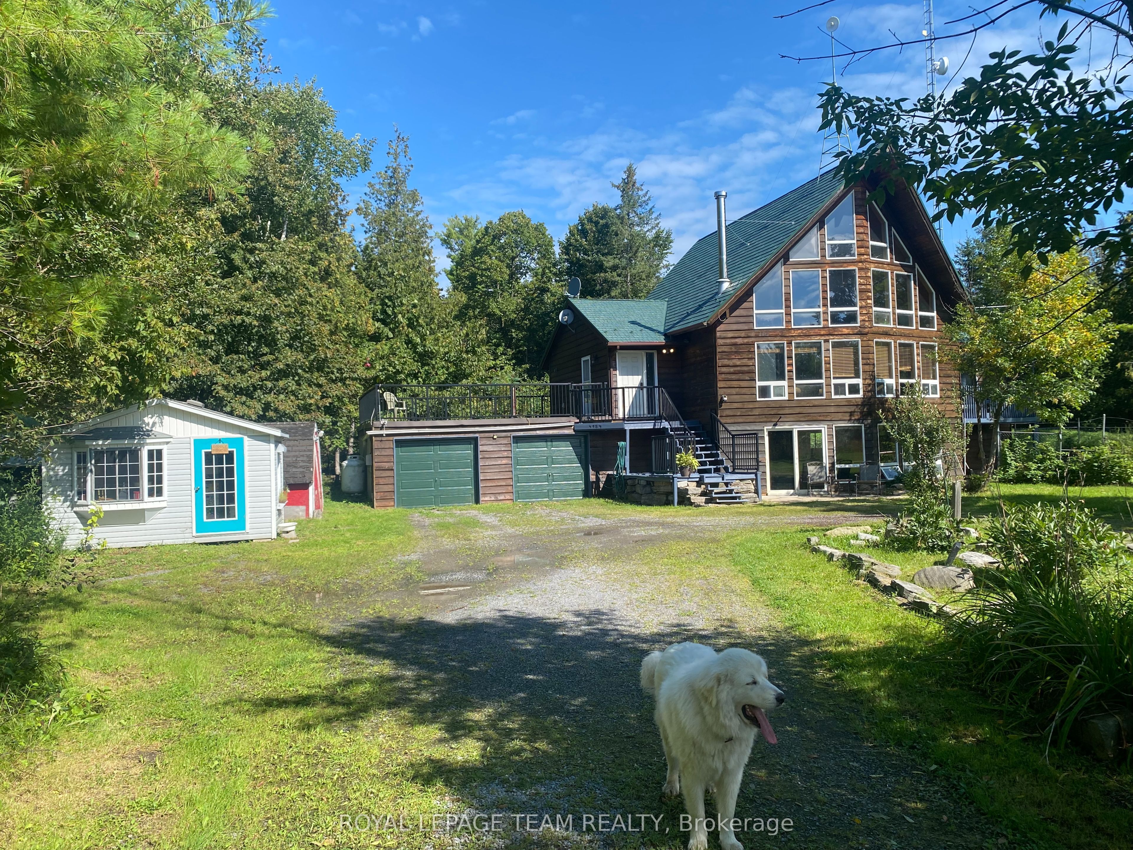 4984 Dunrobin Road Property Photo 1