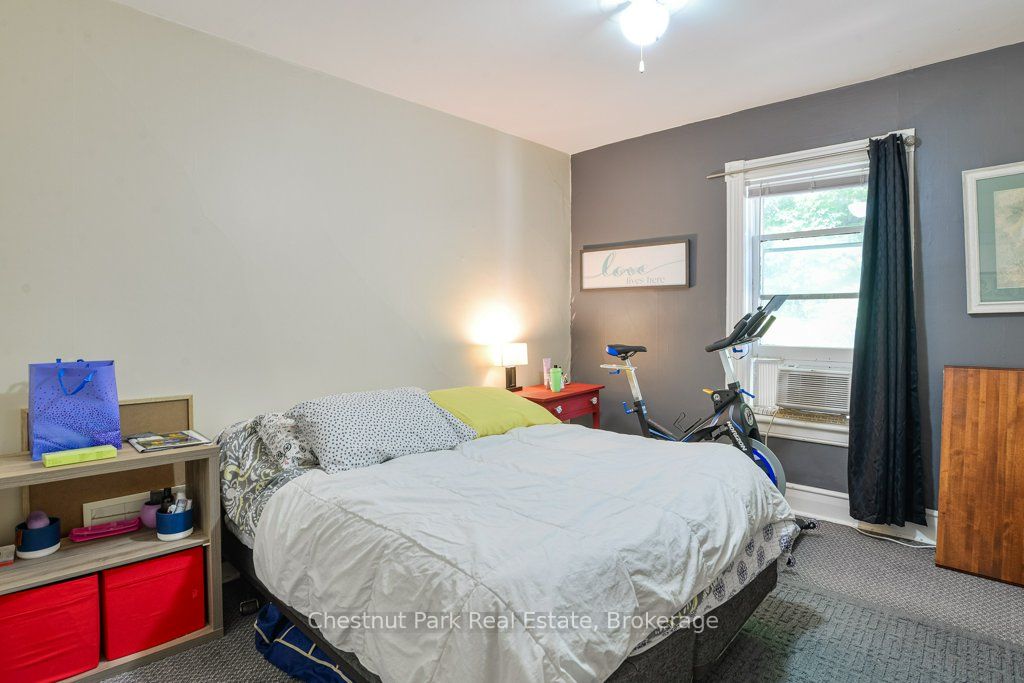 128 James Street Property Photo 6