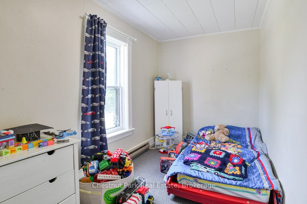 128 James Street Property Photo 8