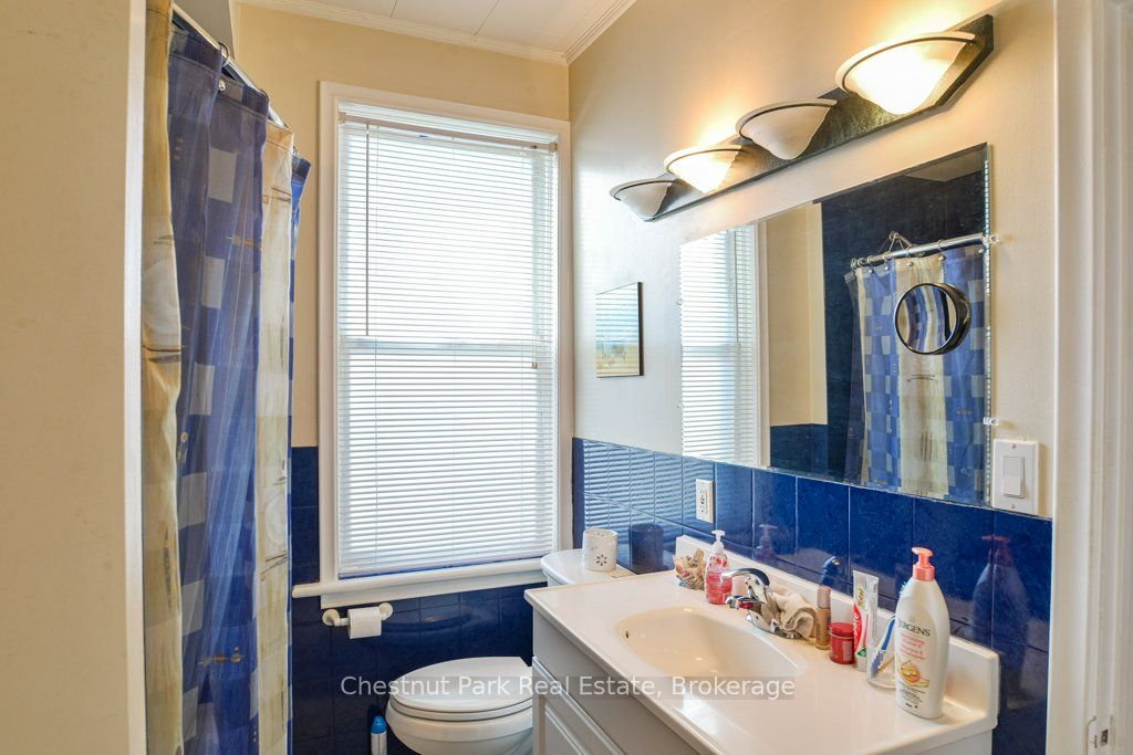 128 James Street Property Photo 16