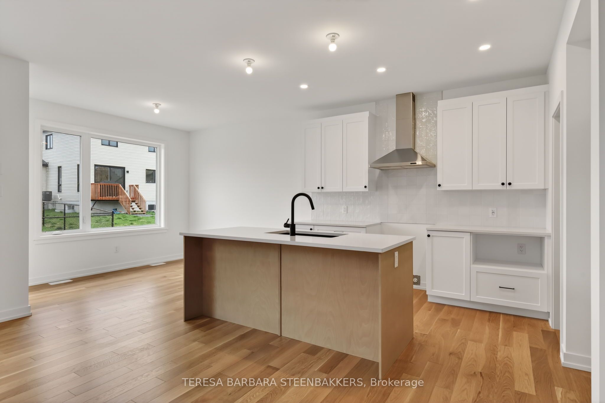 1164 Bronze Avenue Property Photo 6