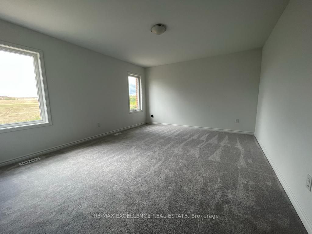 146 Forestwalk Street Property Photo 11