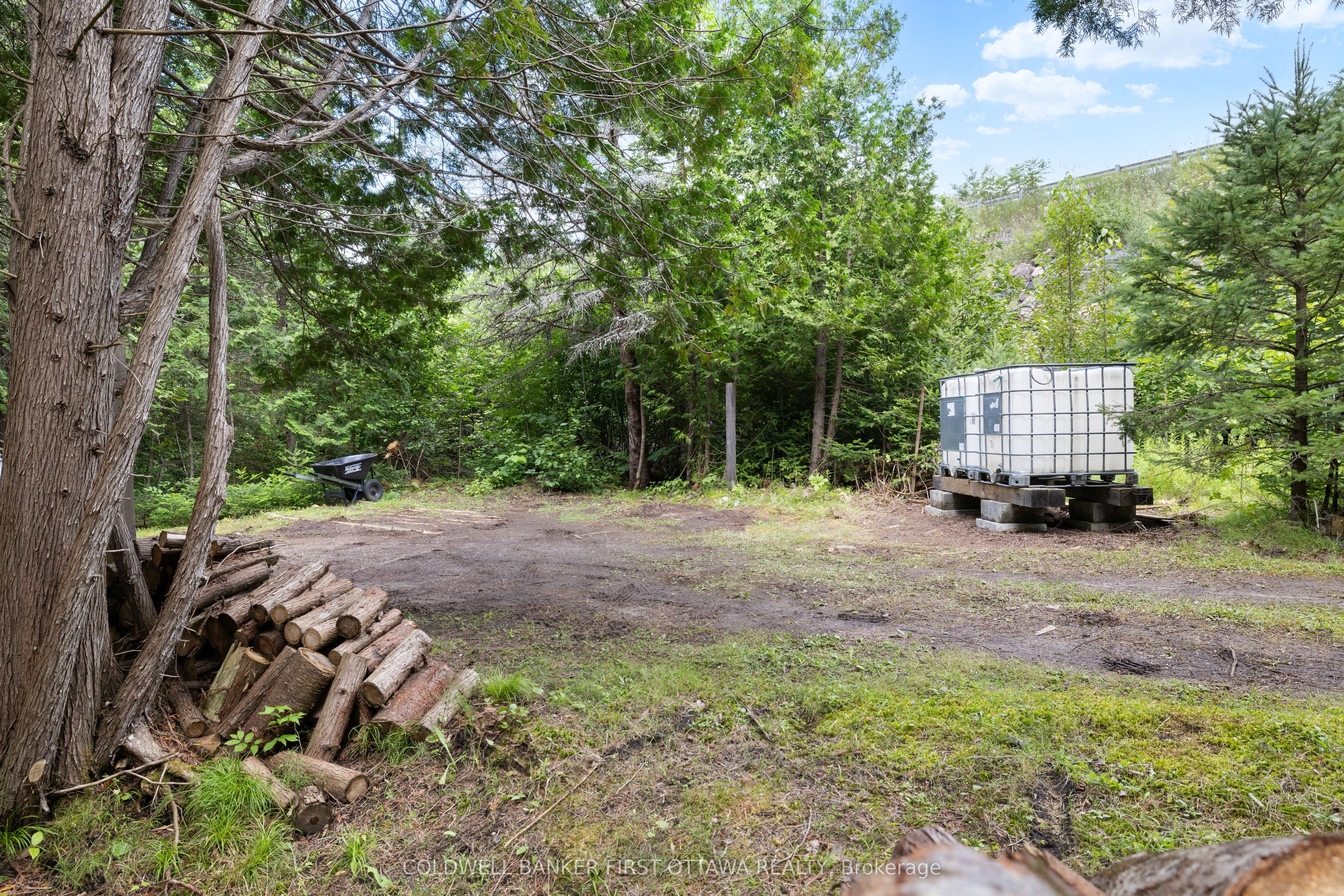 24163 Highway 7 Highway Property Photo 35