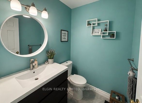 42022 Mcbain Line Property Photo 6