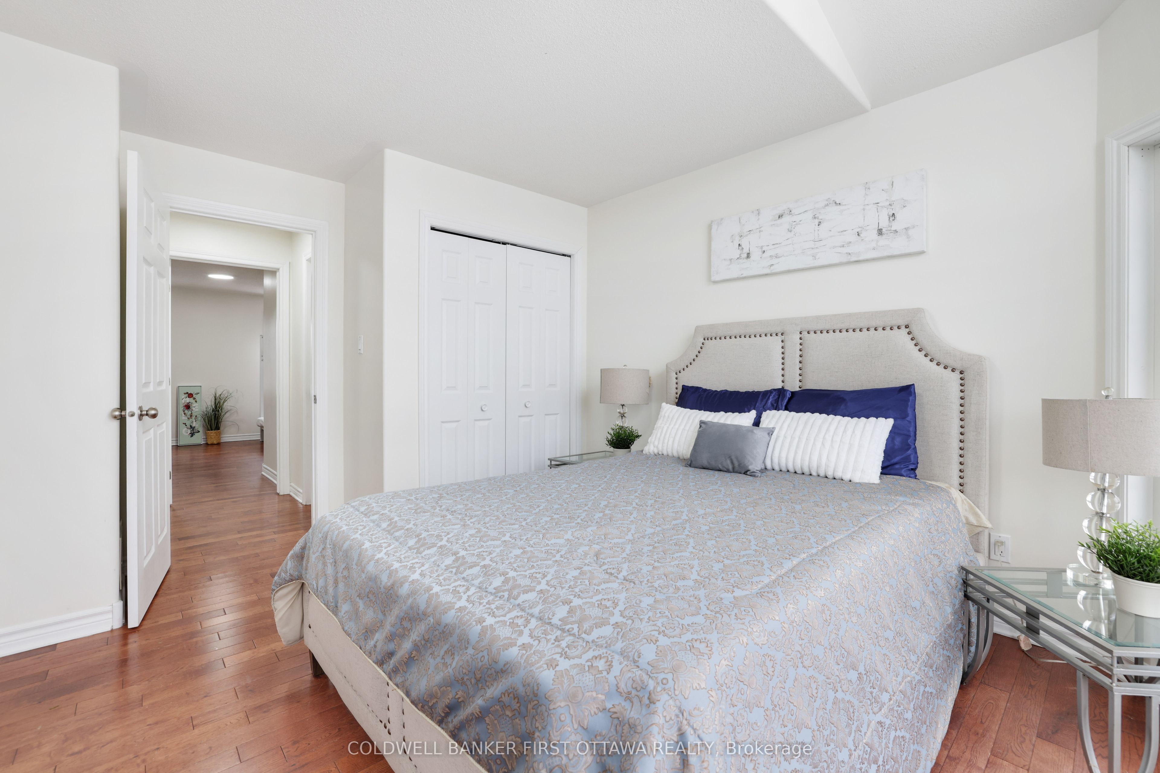11 Rideau Crossing Crescent Property Photo 22