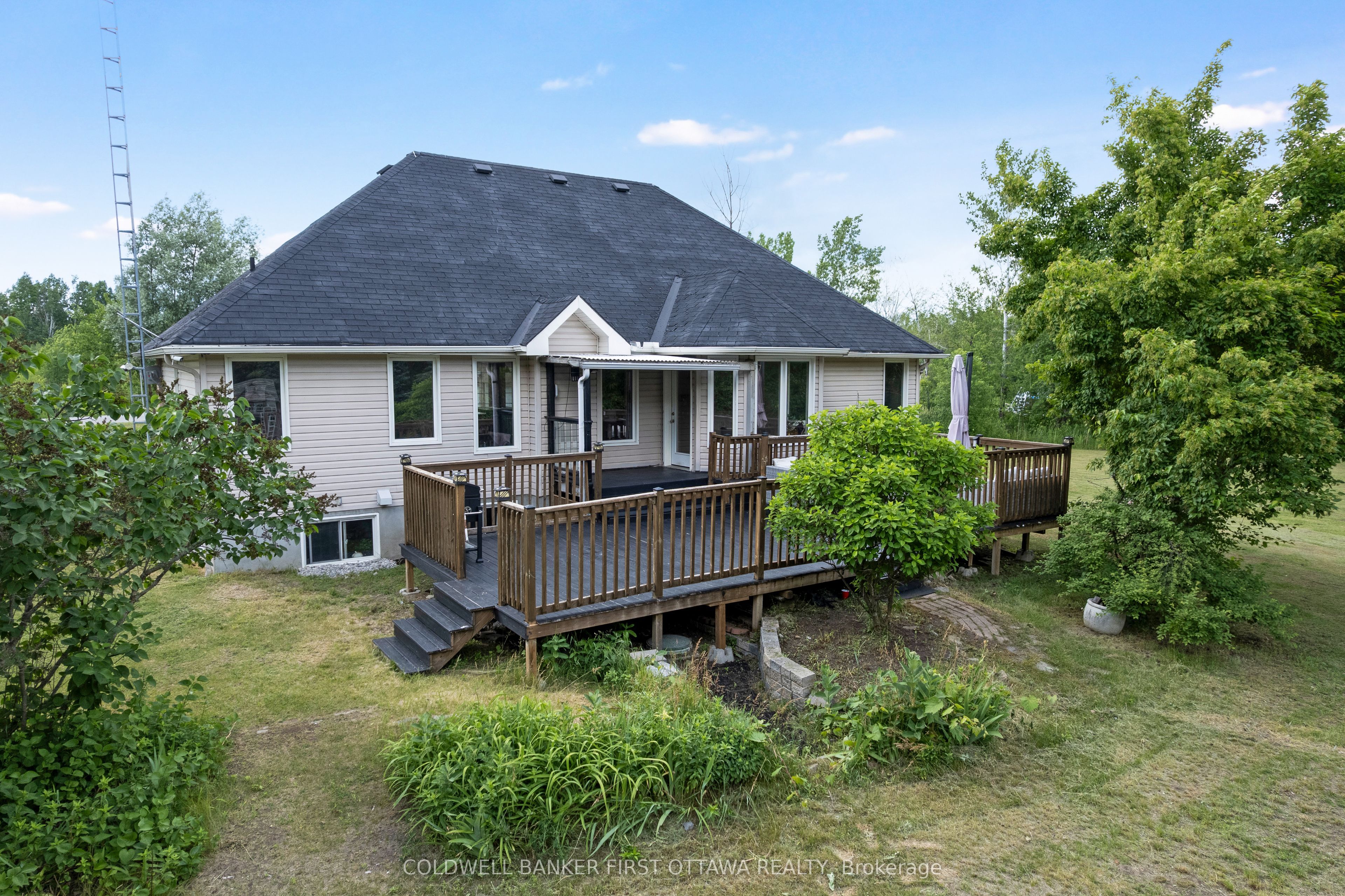11 Rideau Crossing Crescent Property Photo 38