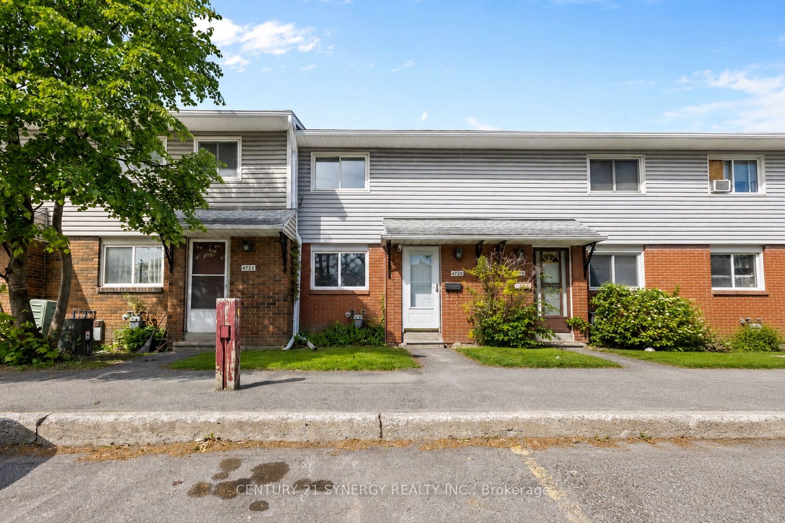 1472 Heatherington Road C Property Photo 1
