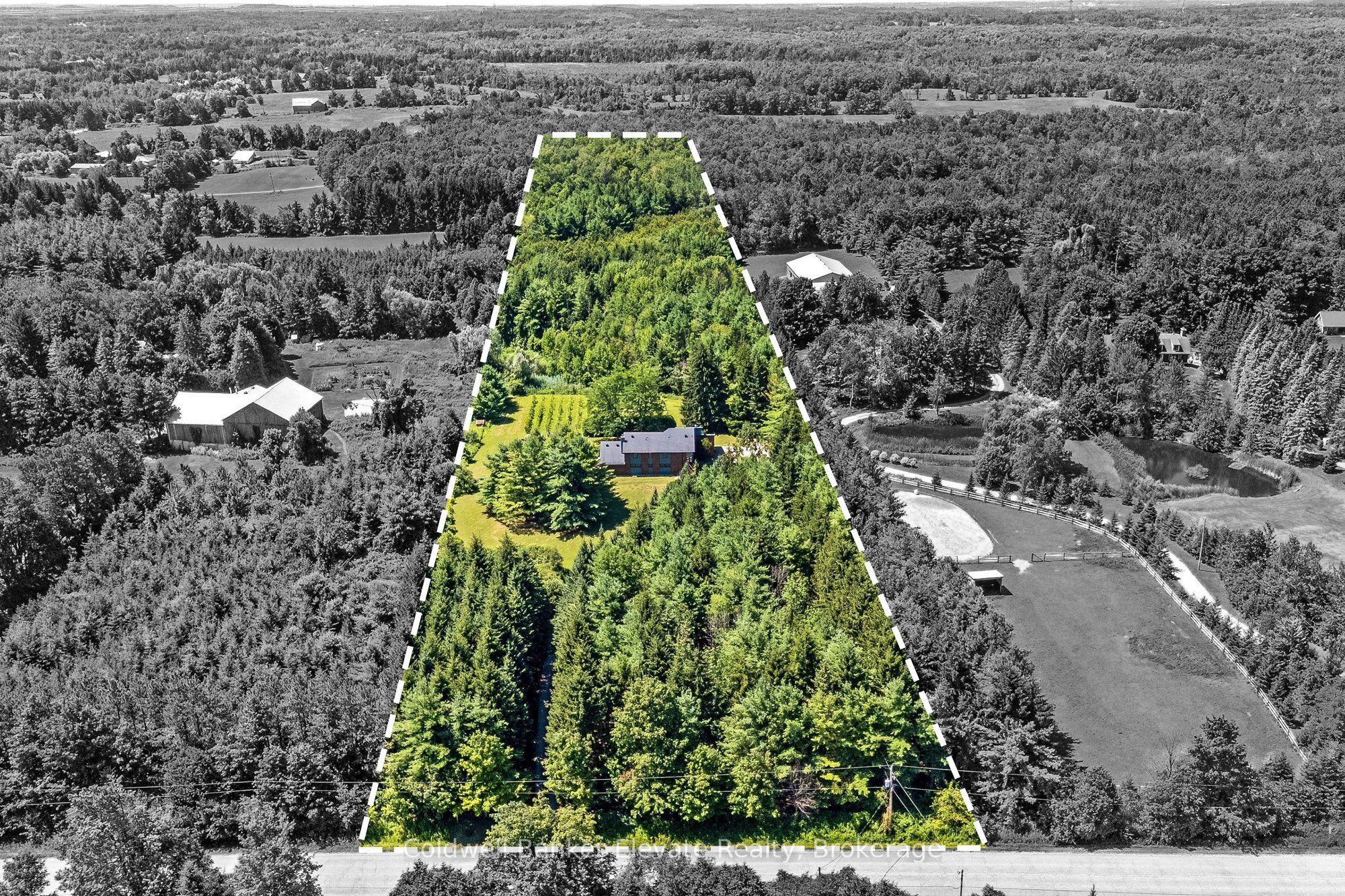 5126 Ninth Line Property Photo 1