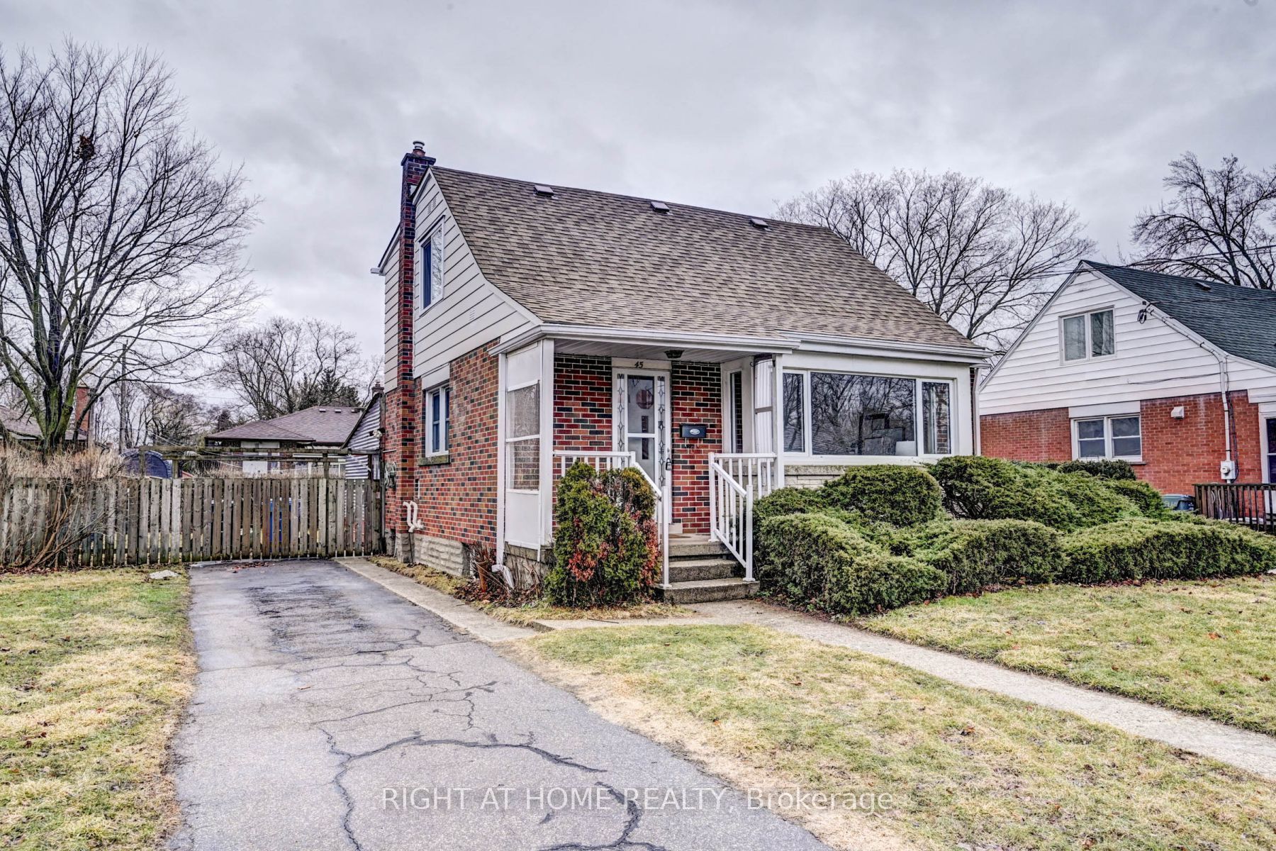 45 Philip Avenue Property Photo 1