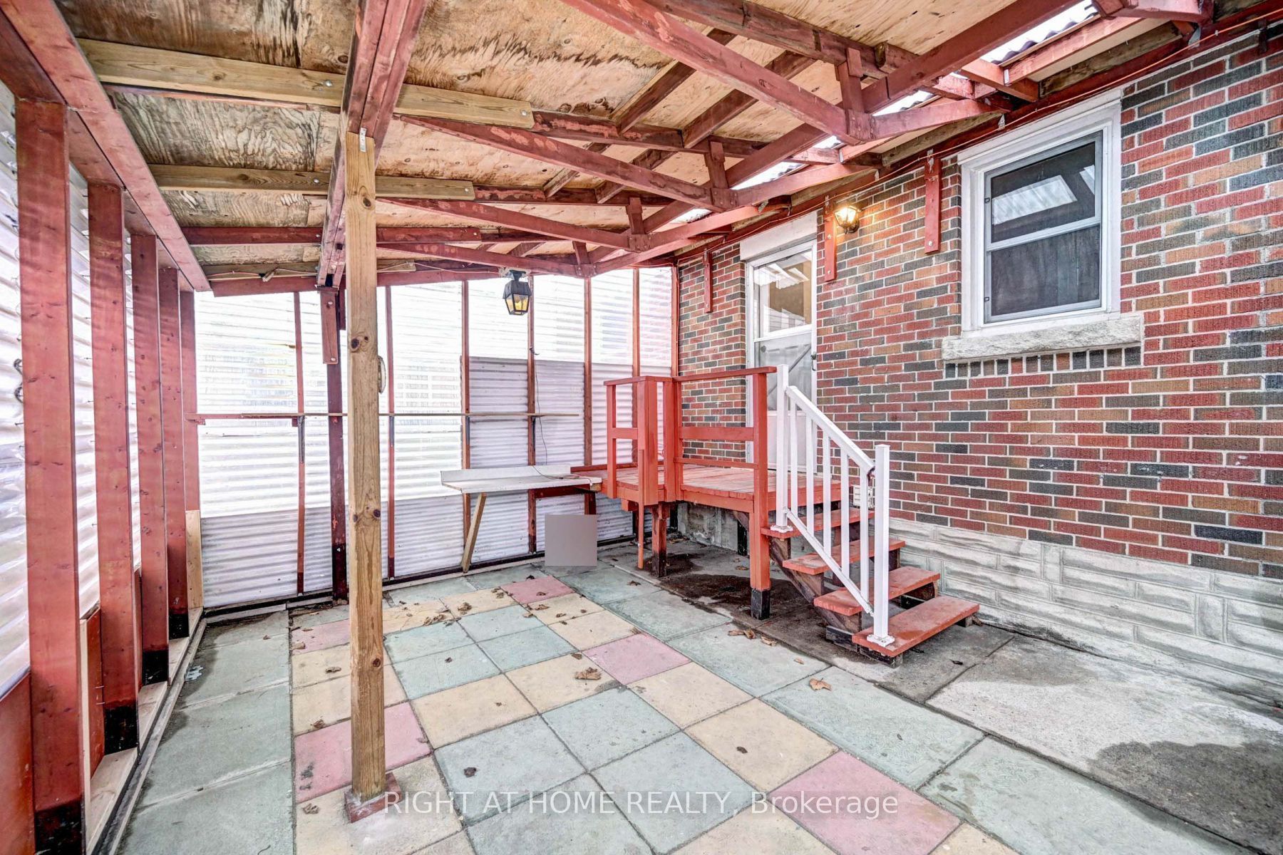 45 Philip Avenue Property Photo 15