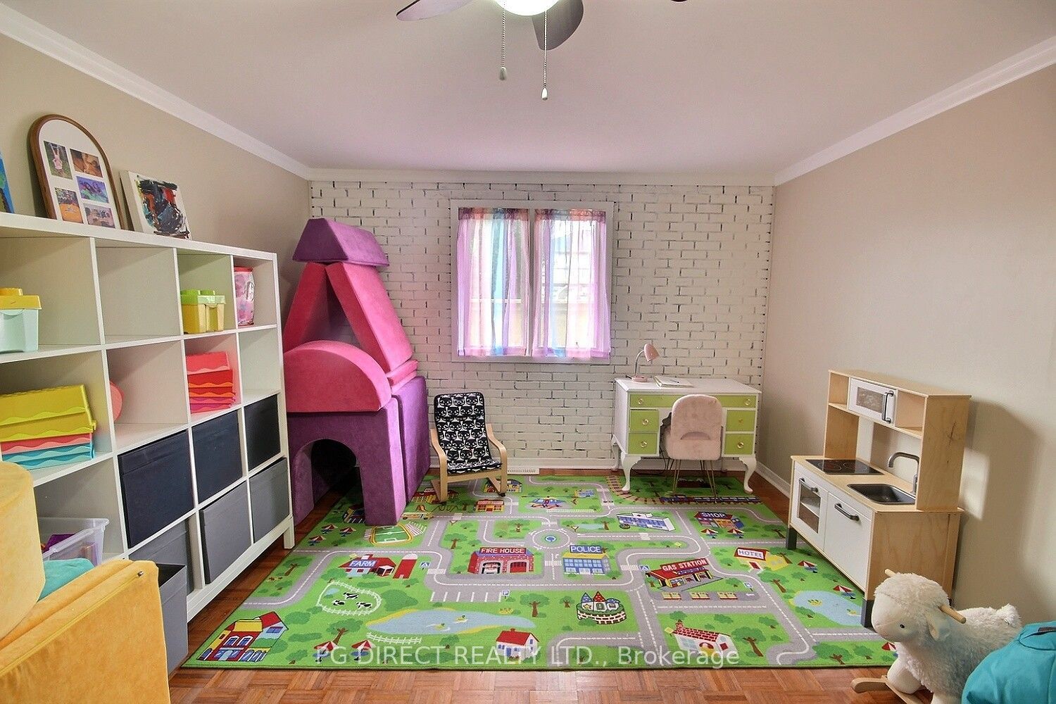 2402 Hamilton Road Property Photo 10