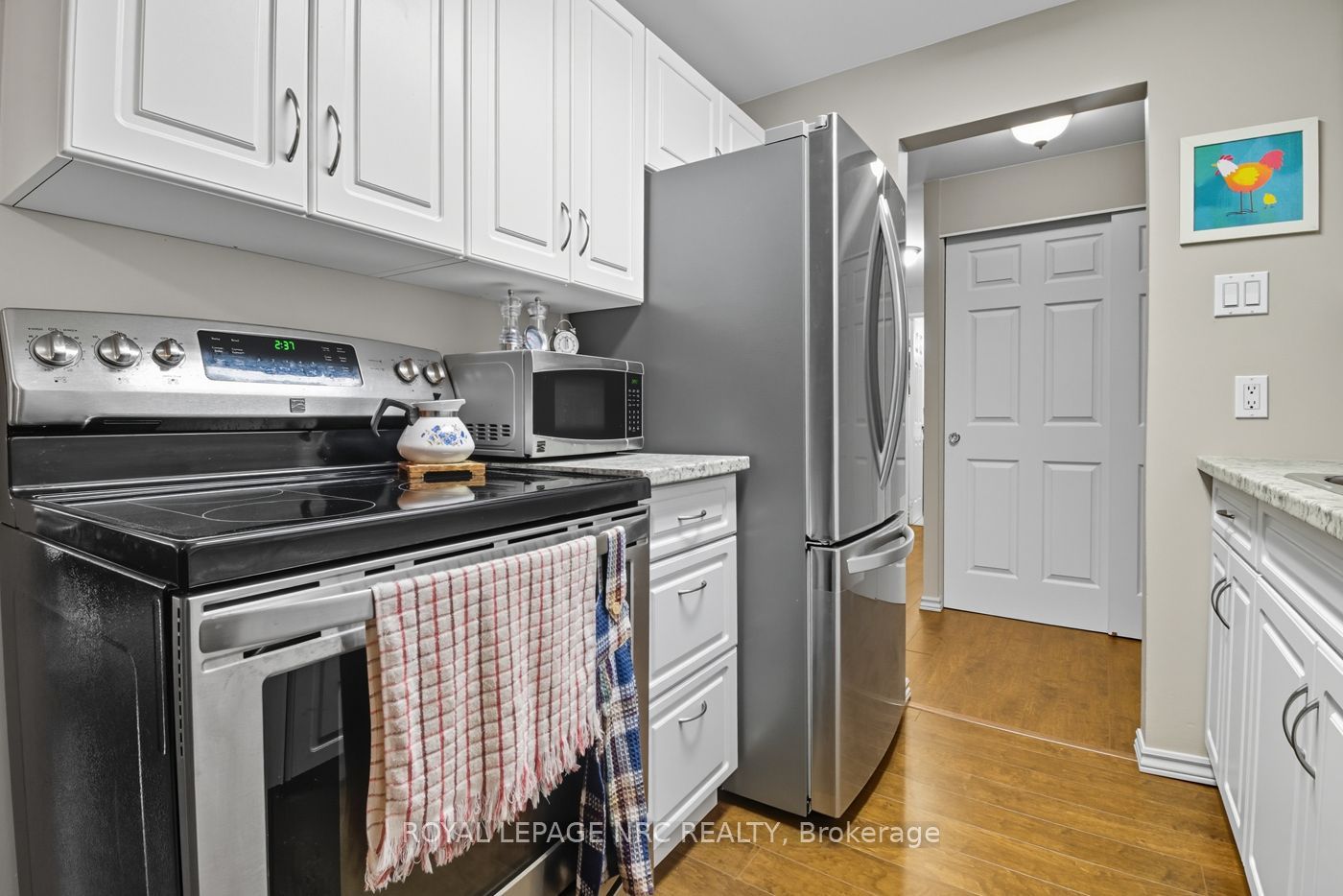 264 Grantham Avenue 505 Property Photo 11