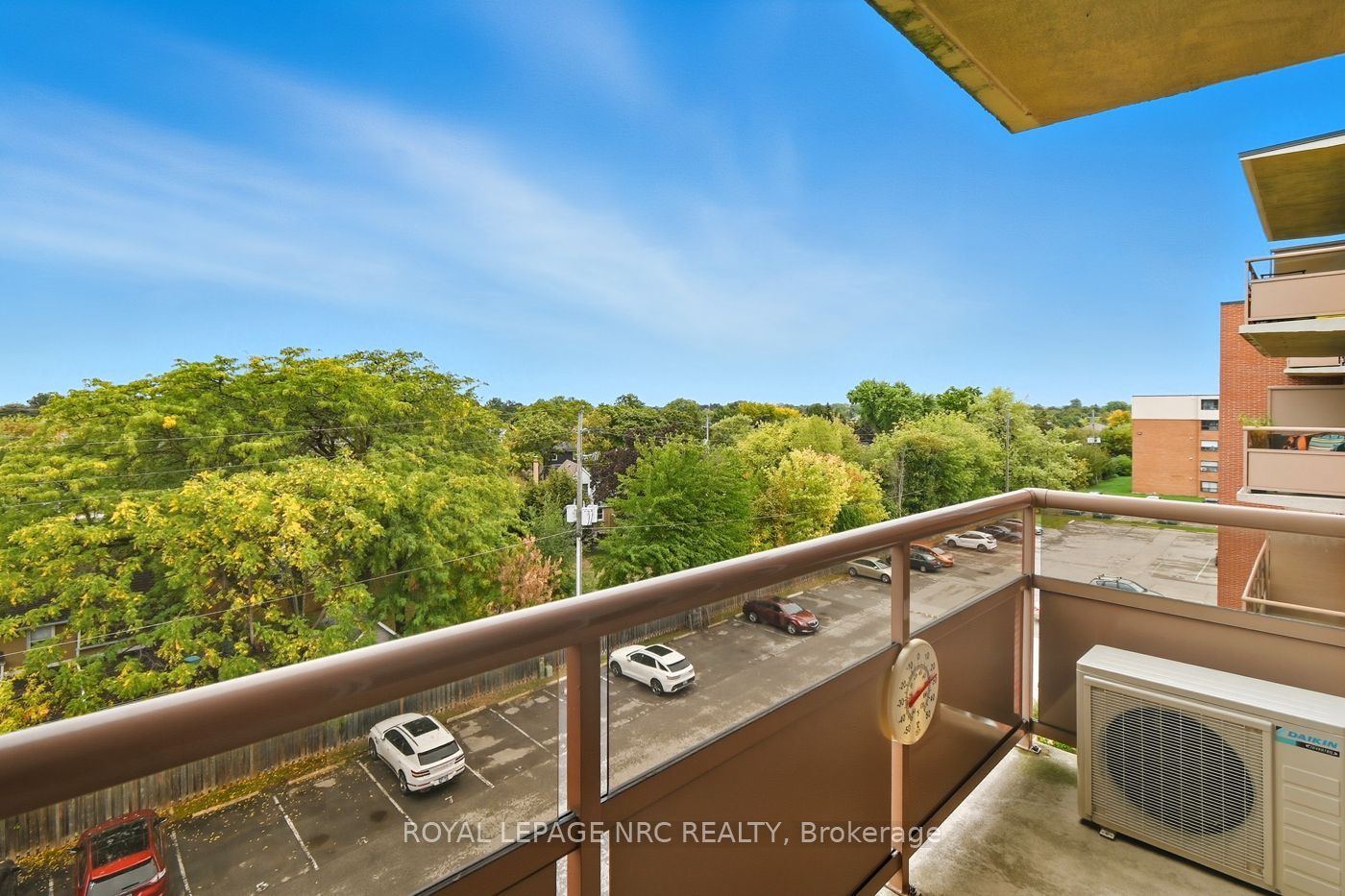 264 Grantham Avenue 505 Property Photo 15