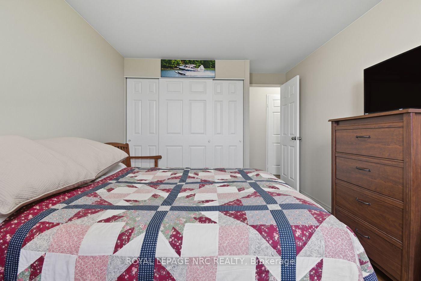 264 Grantham Avenue 505 Property Photo 25