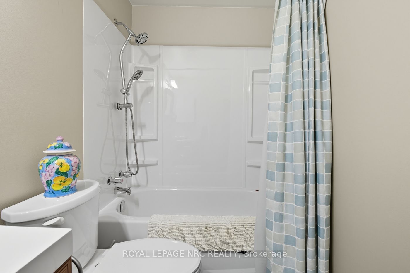 264 Grantham Avenue 505 Property Photo 29