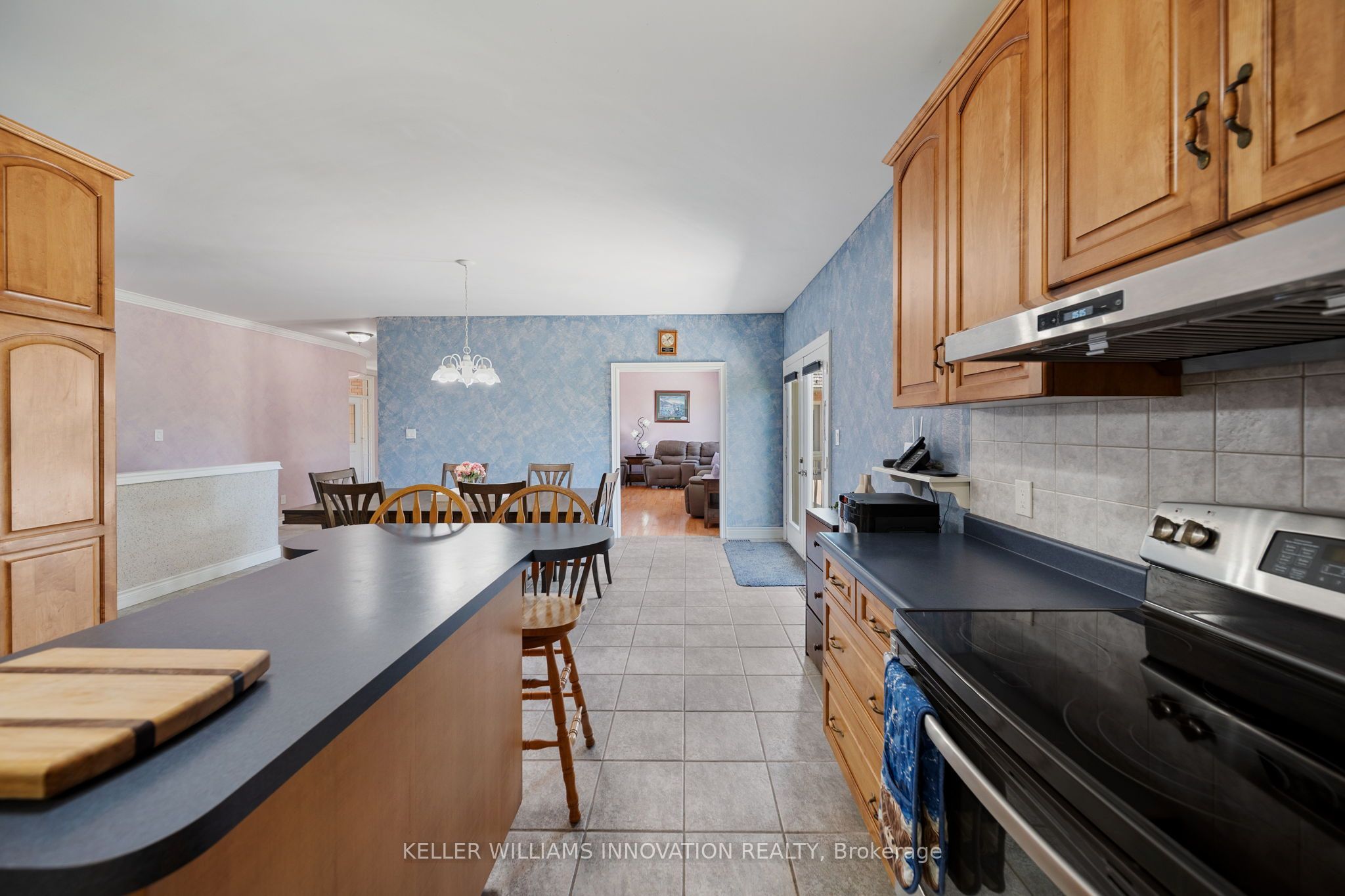 18 Featherstone Avenue Property Photo 11