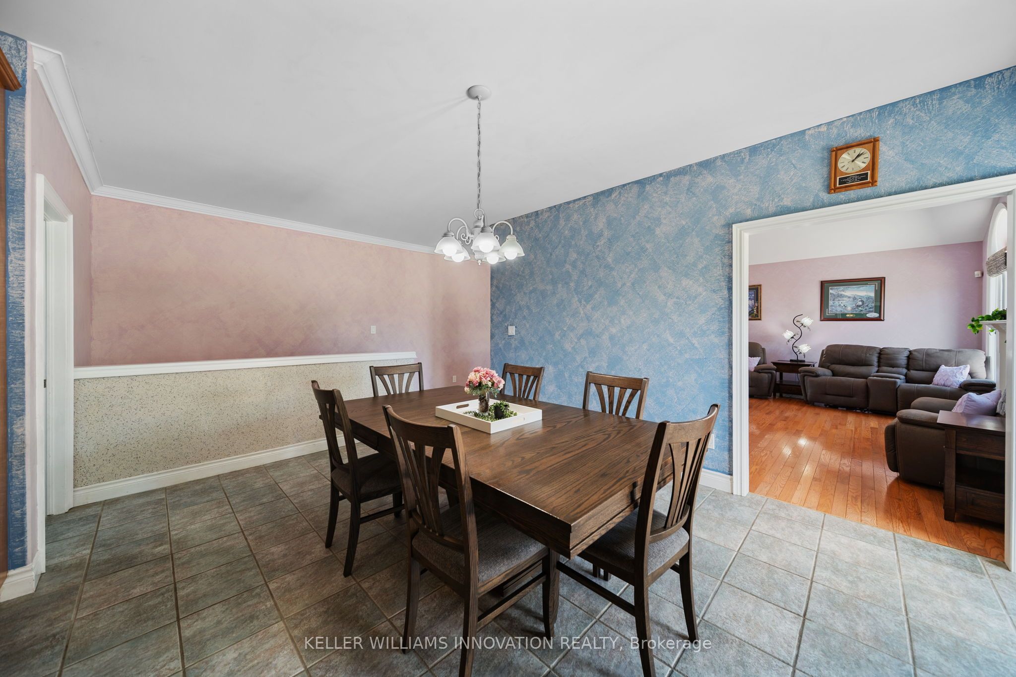 18 Featherstone Avenue Property Photo 13