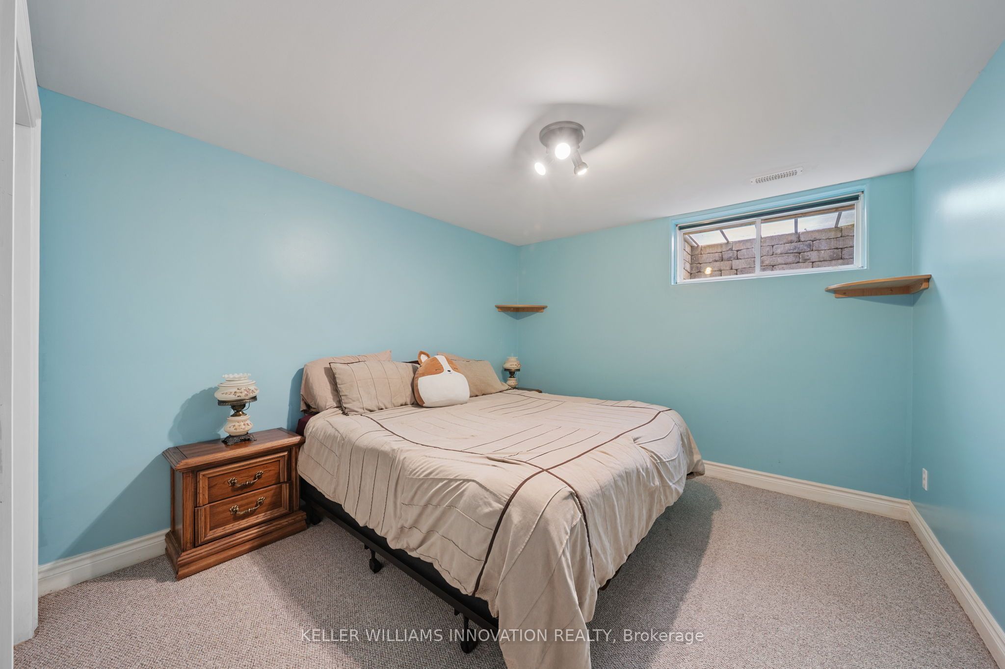 18 Featherstone Avenue Property Photo 30