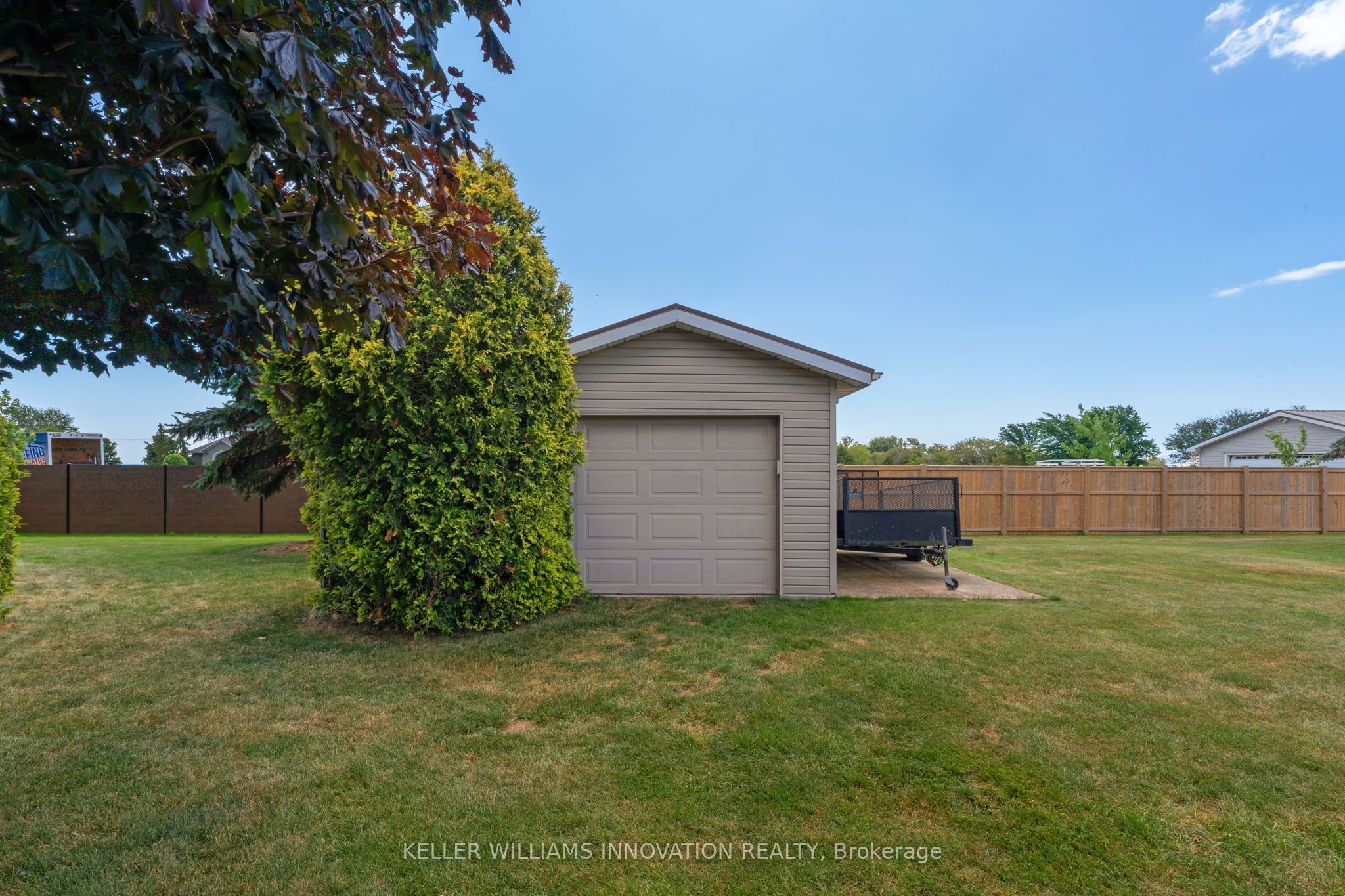 18 Featherstone Avenue Property Photo 39