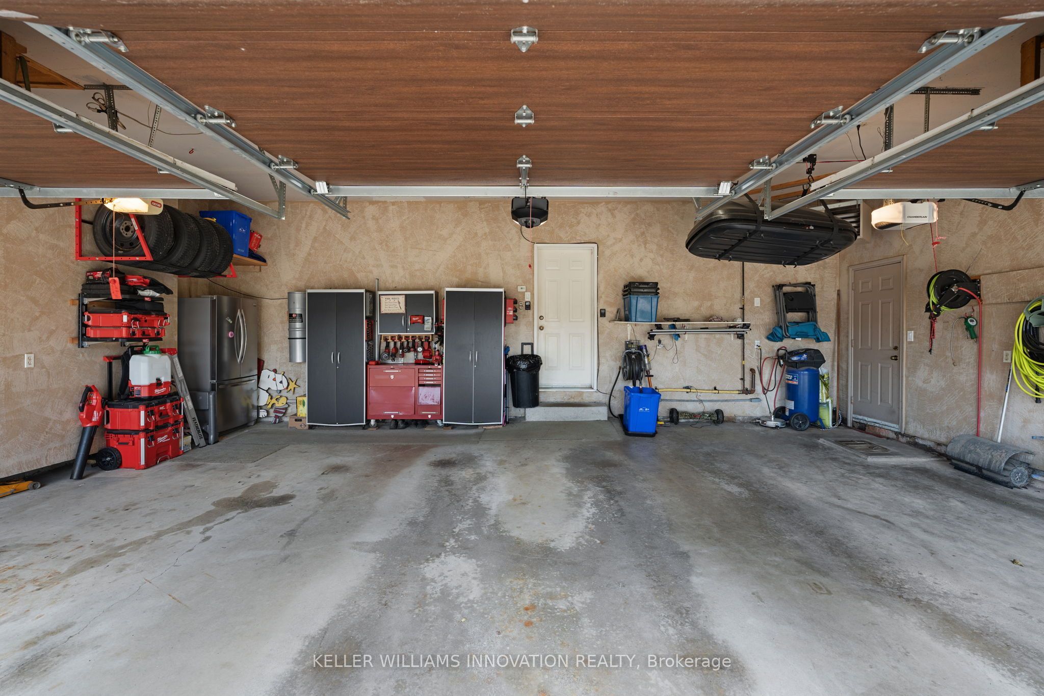 18 Featherstone Avenue Property Photo 46