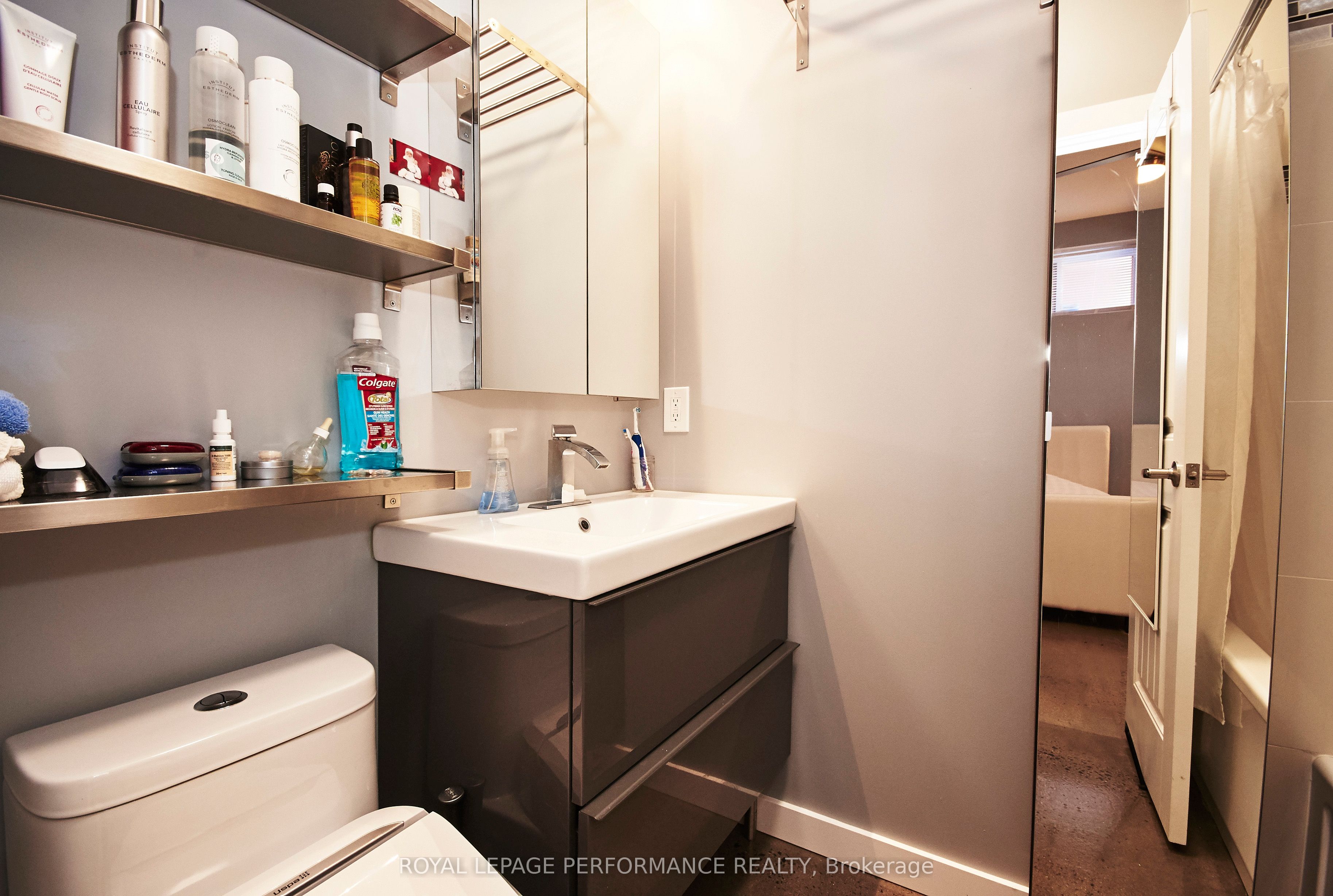 82 Third Avenue Unit B Property Photo 11