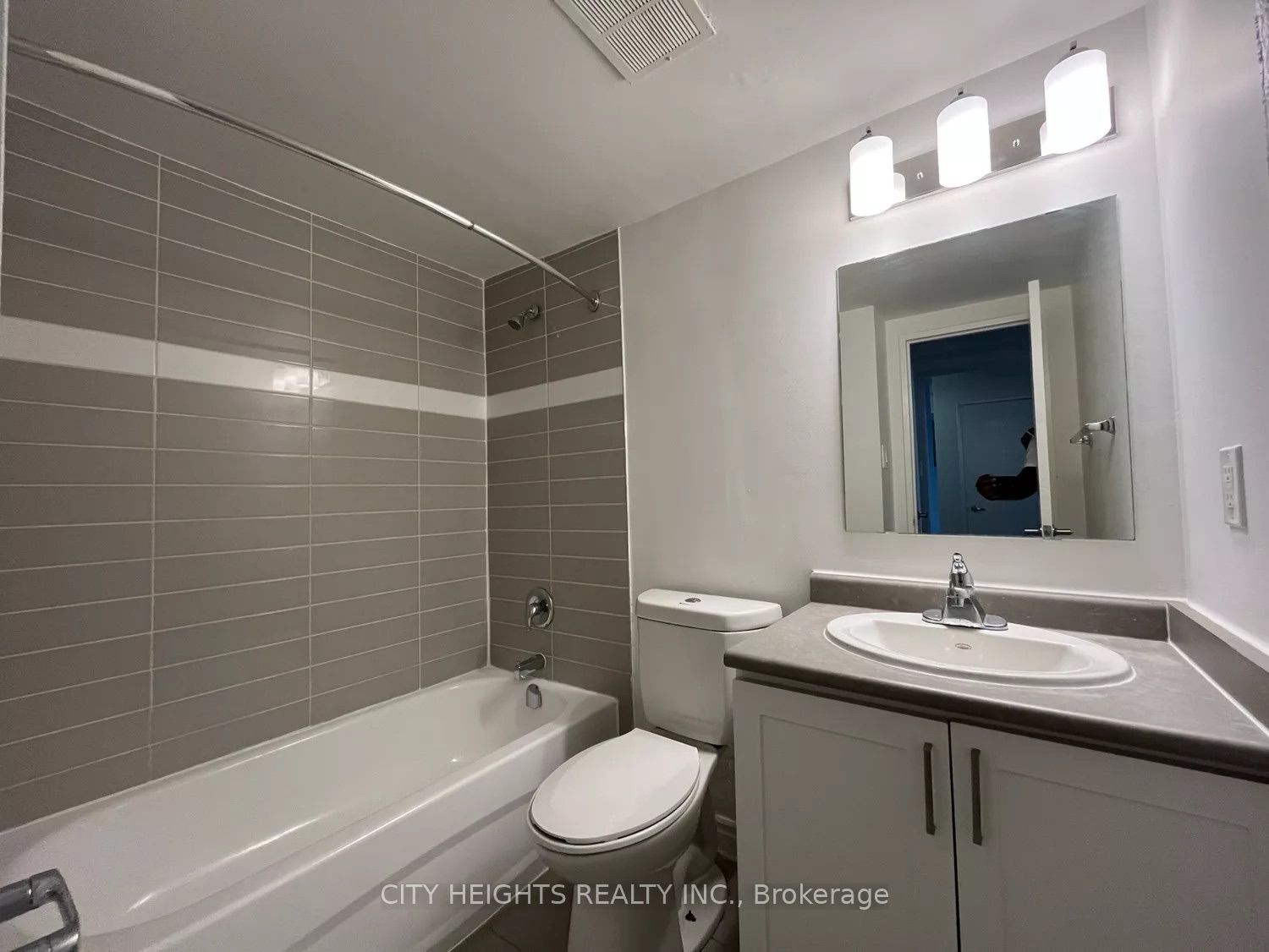 294 Chandler Drive 1608 Property Photo 19
