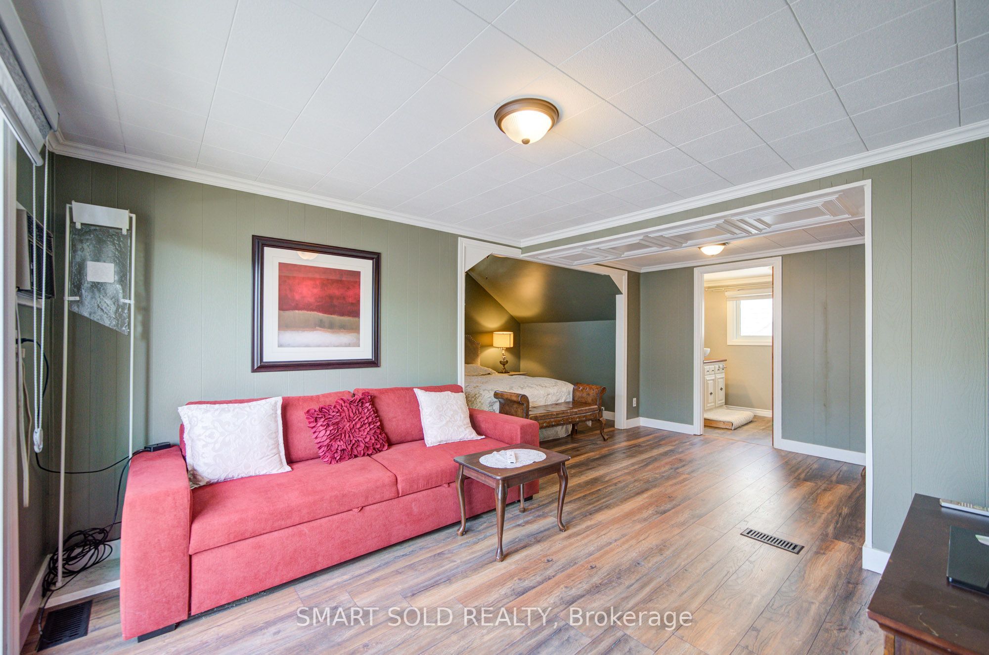 4096 Broughton Avenue Property Photo 17