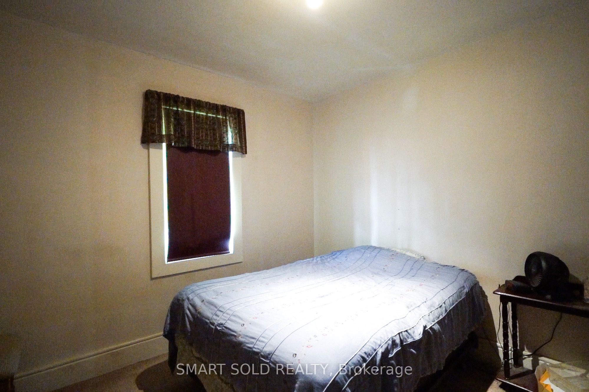 4096 Broughton Avenue Property Photo 25